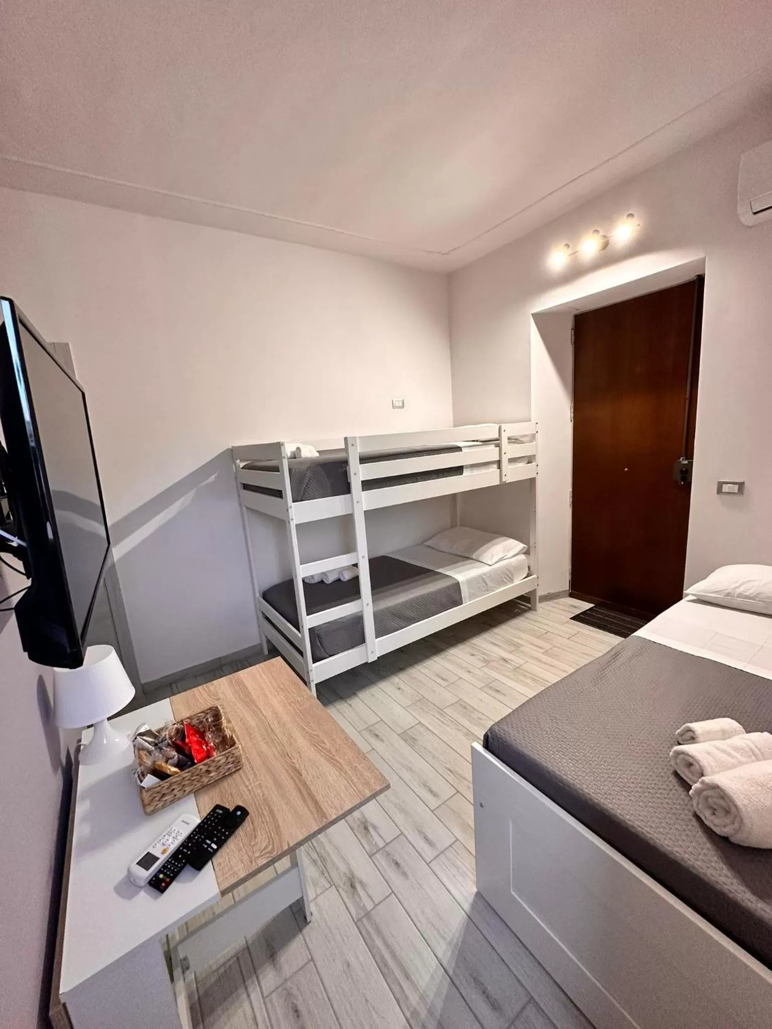 Bunk Bed in Airport Al Volo B&B