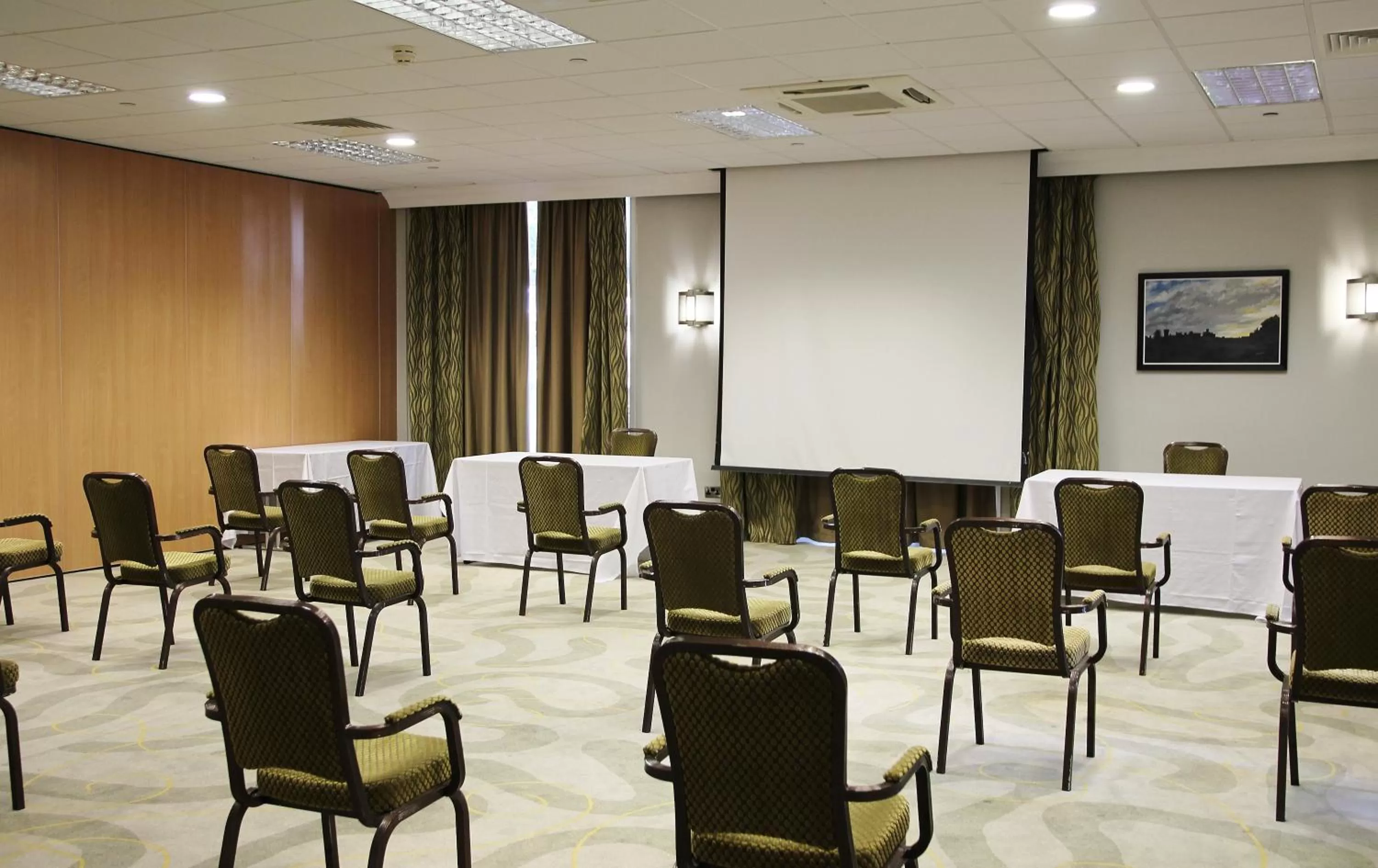 Meeting/conference room in Holiday Inn Kenilworth - Warwick by IHG