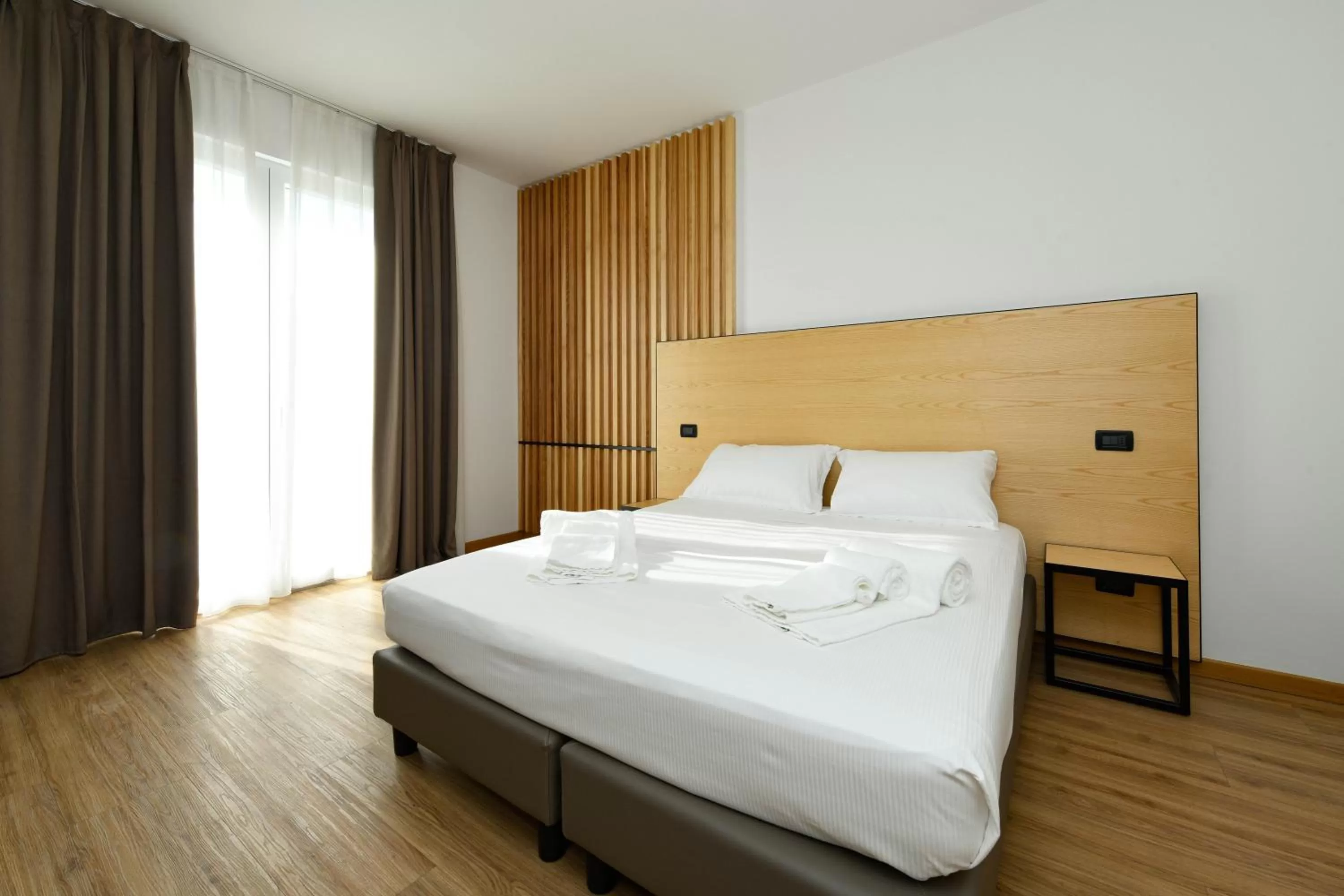 Photo of the whole room, Bed in Hotel Arya by Mauro