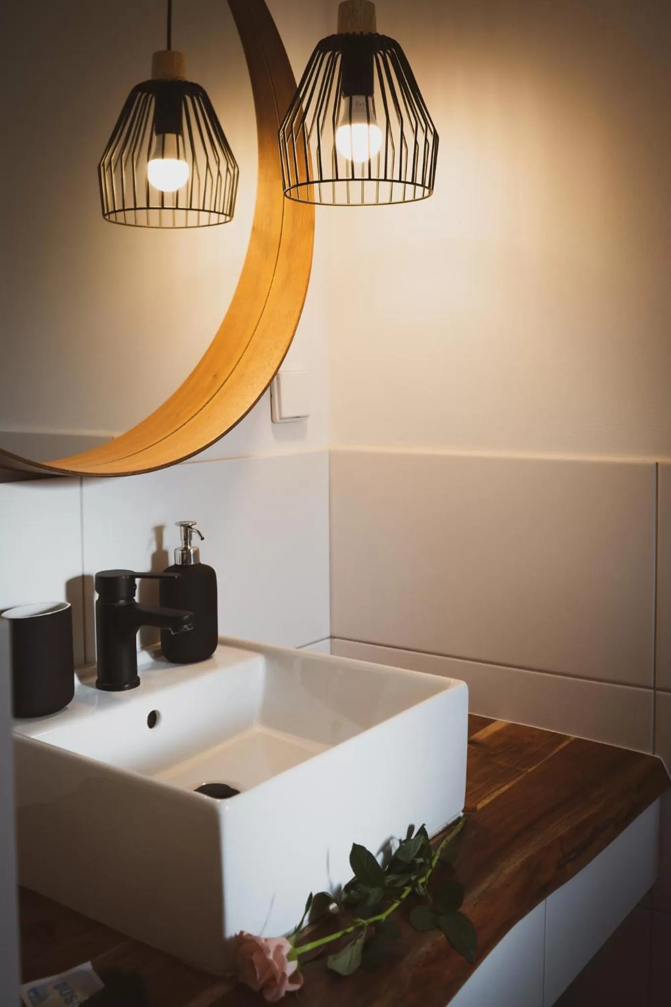 Bathroom in Riverside Inn