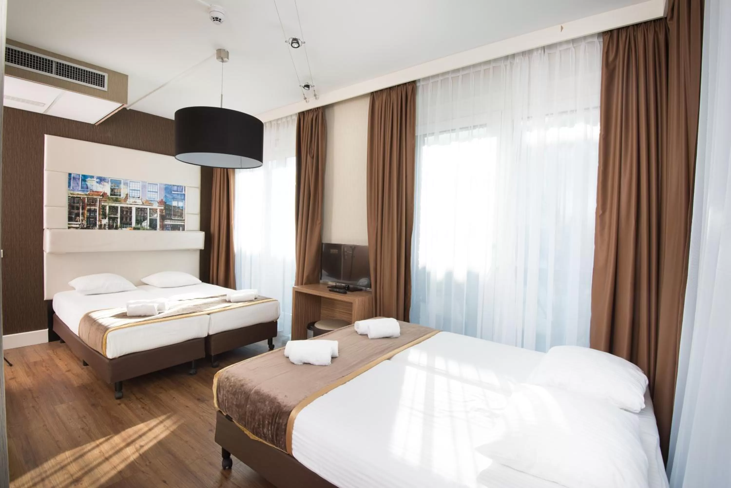 Bed in Hotel Mosaic City Centre