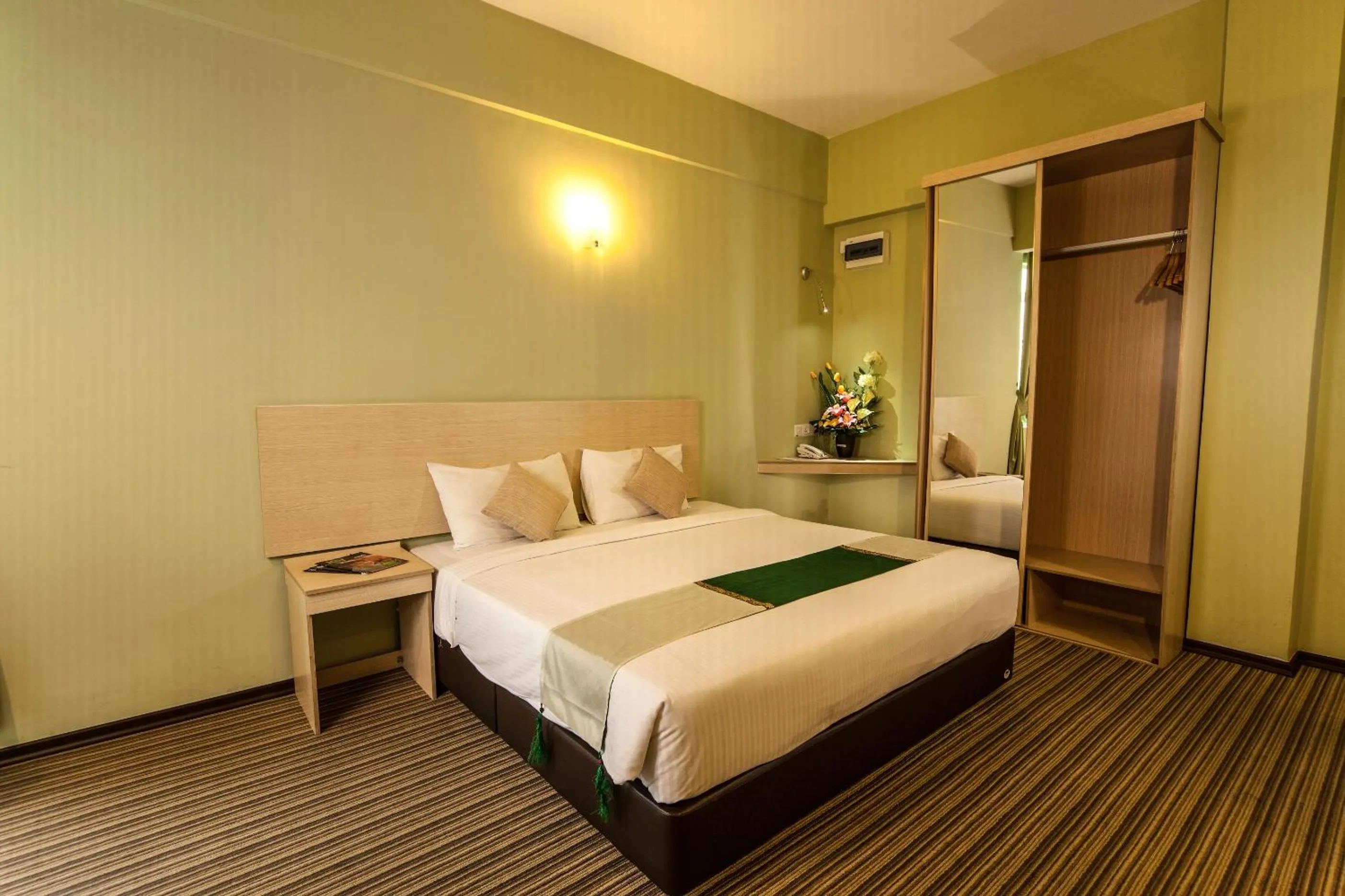 Bed in Thy Executive Hotel