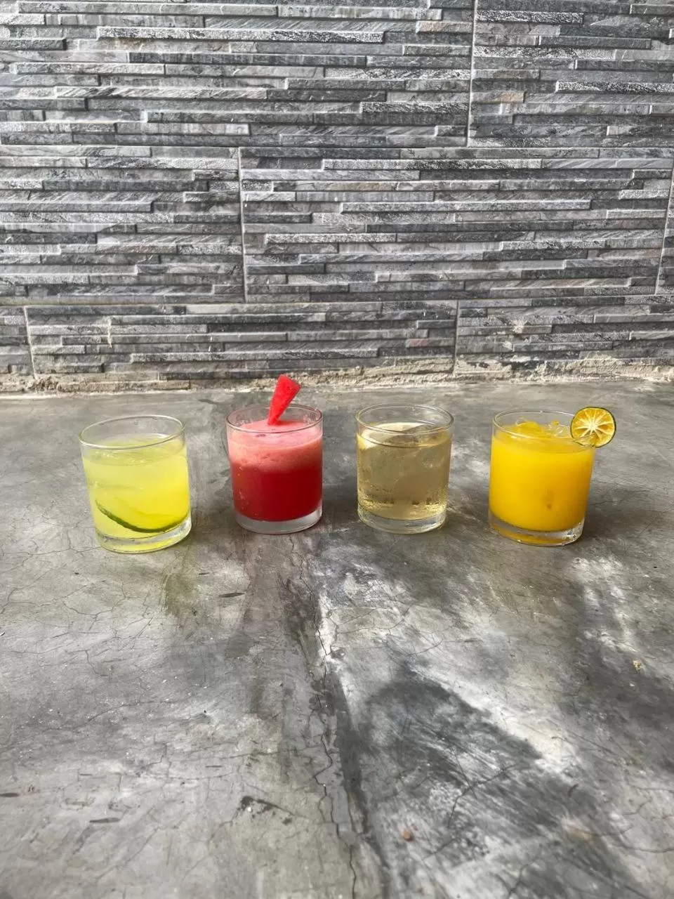 Restaurant/places to eat in Vela Terraces Hotel