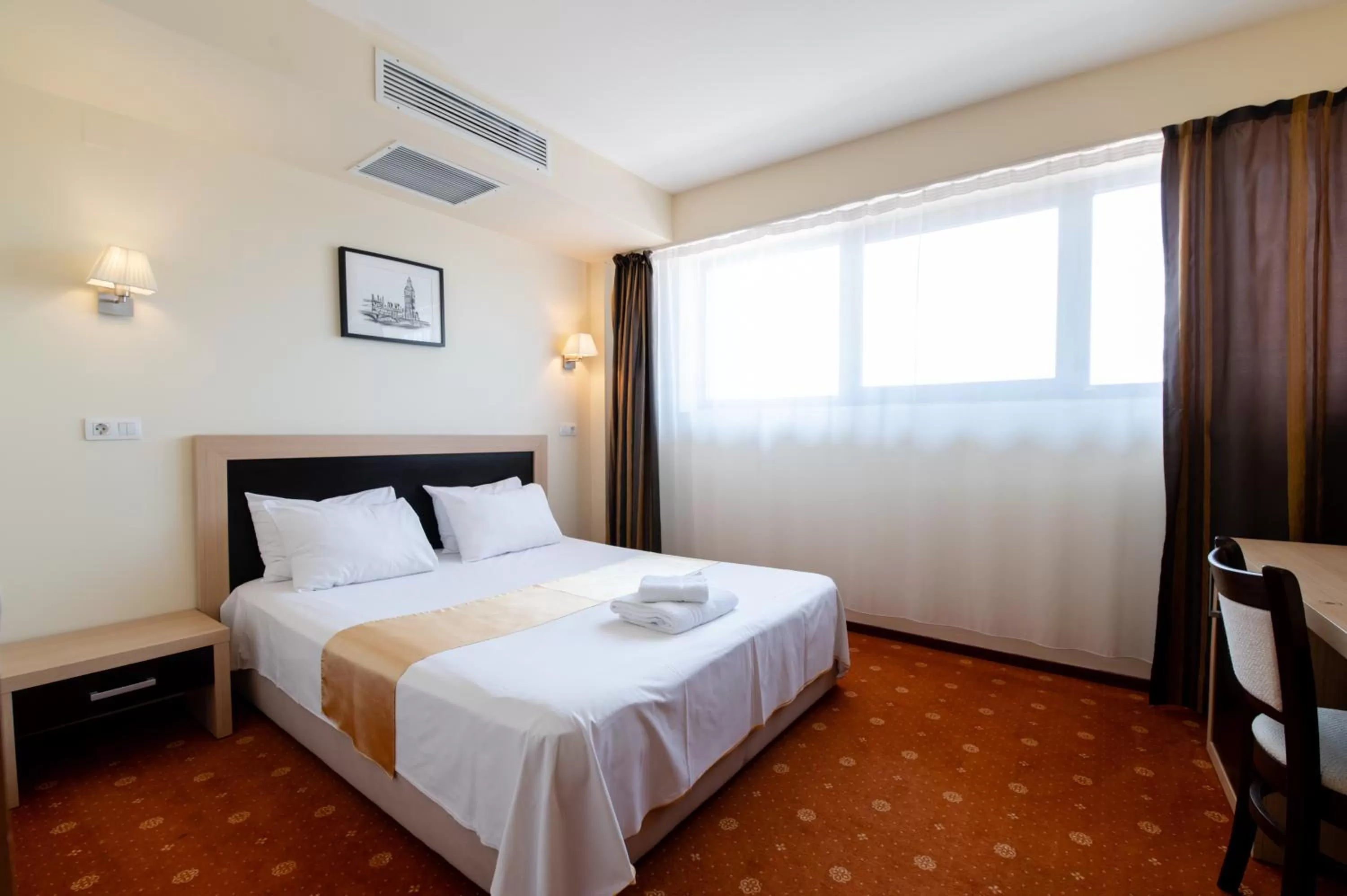 Bed in Hotel Oxford By TimHotels