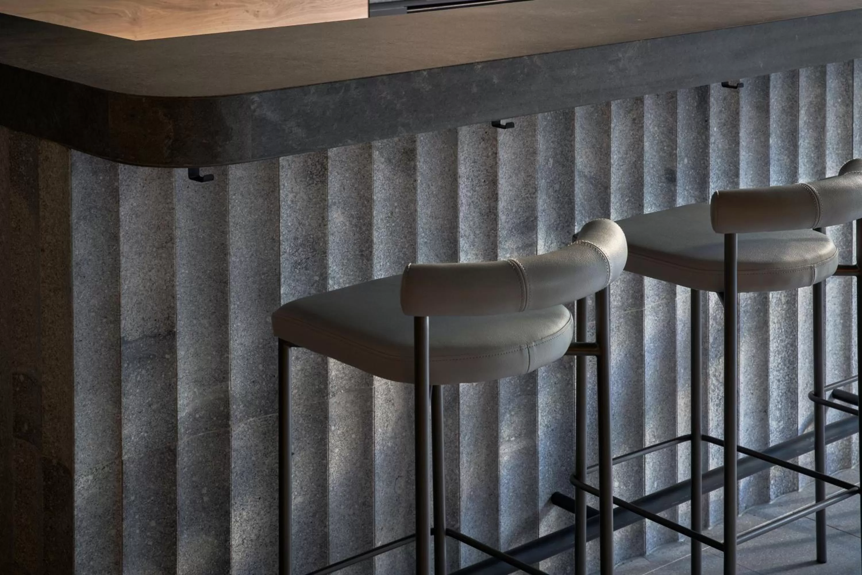 Lounge or bar in Courtyard by Marriott Melbourne Flagstaff Gardens