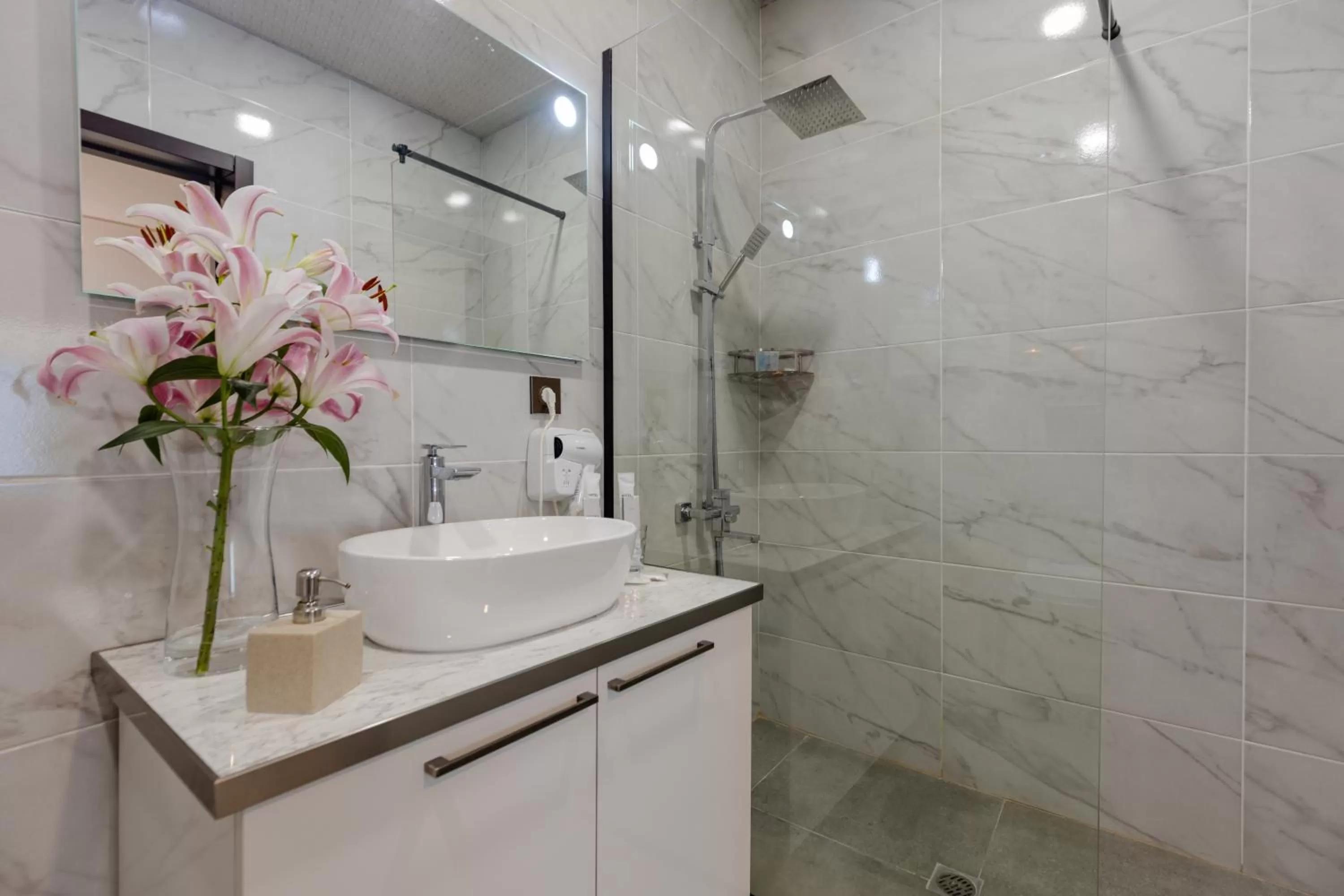 Bathroom in Hotel Aisi