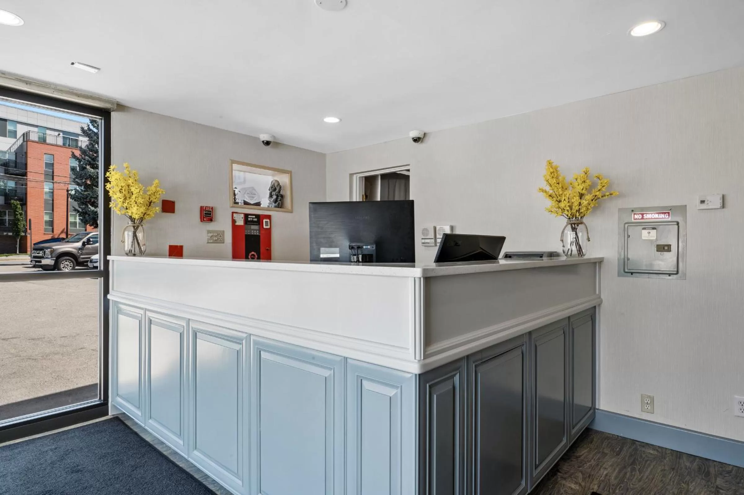 Lobby or reception in Inn On Arsenal