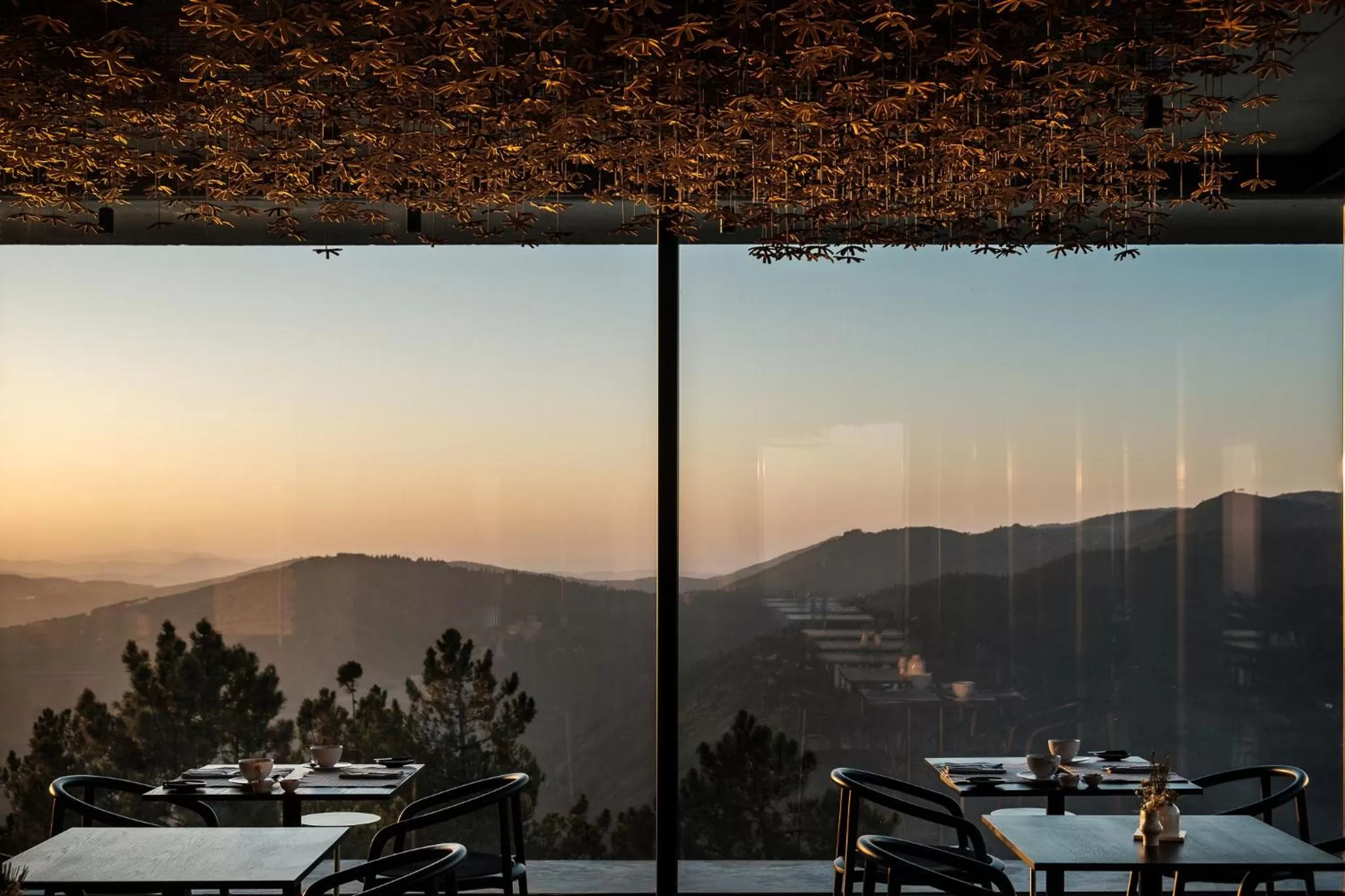 Restaurant/places to eat in Casa de São Lourenço - Burel Panorama Hotel - member of Relais & Châteaux