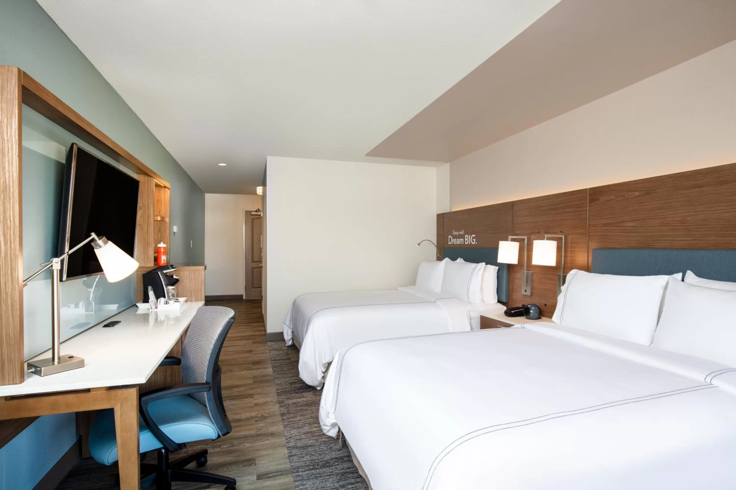 Photo of the whole room, Bed in EVEN Hotels Denver Tech Center-Englewood by IHG
