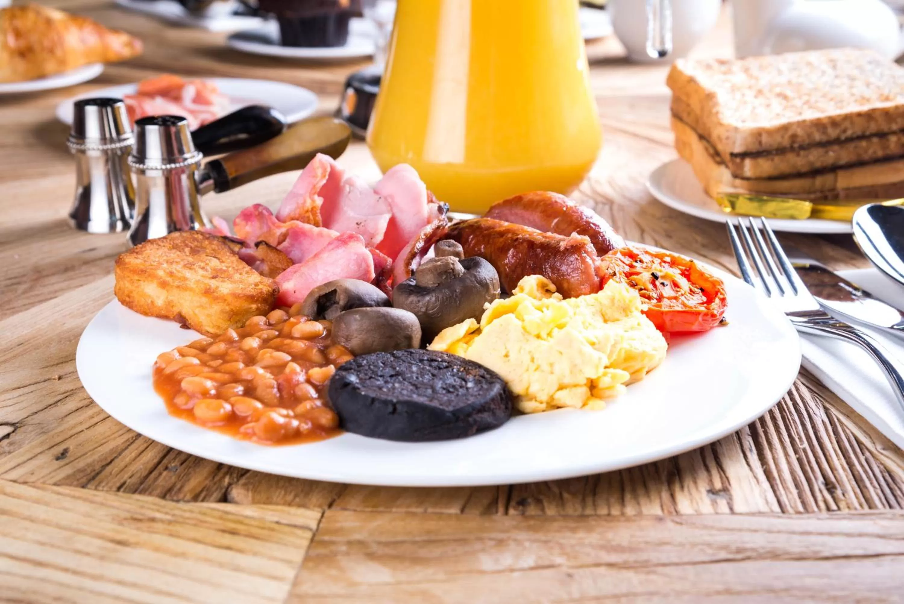 Restaurant/places to eat in The Shankly Hotel