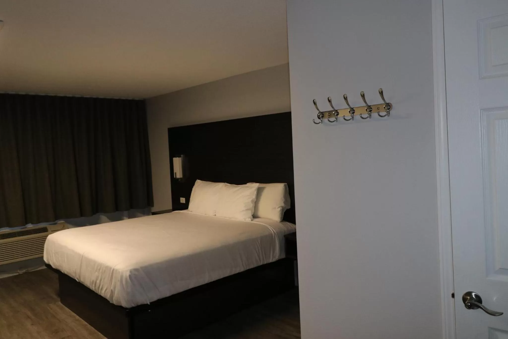 Bedroom, Bed in Envi Boutique Hotel Henderson-Evansville South