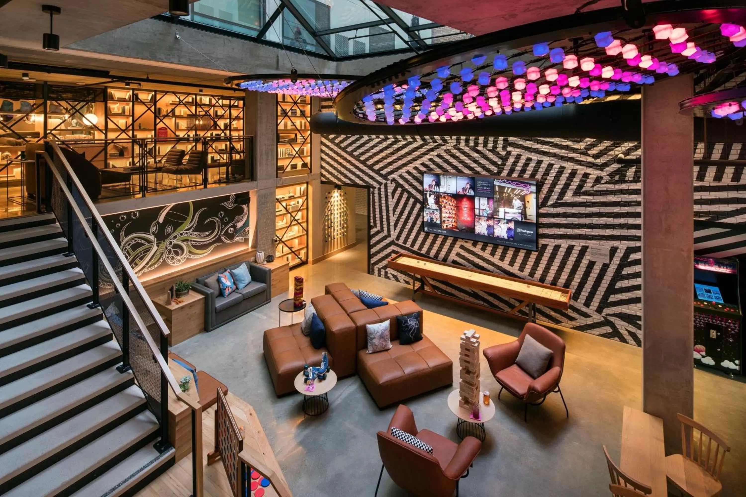 Living room in Moxy San Diego Gaslamp Quarter