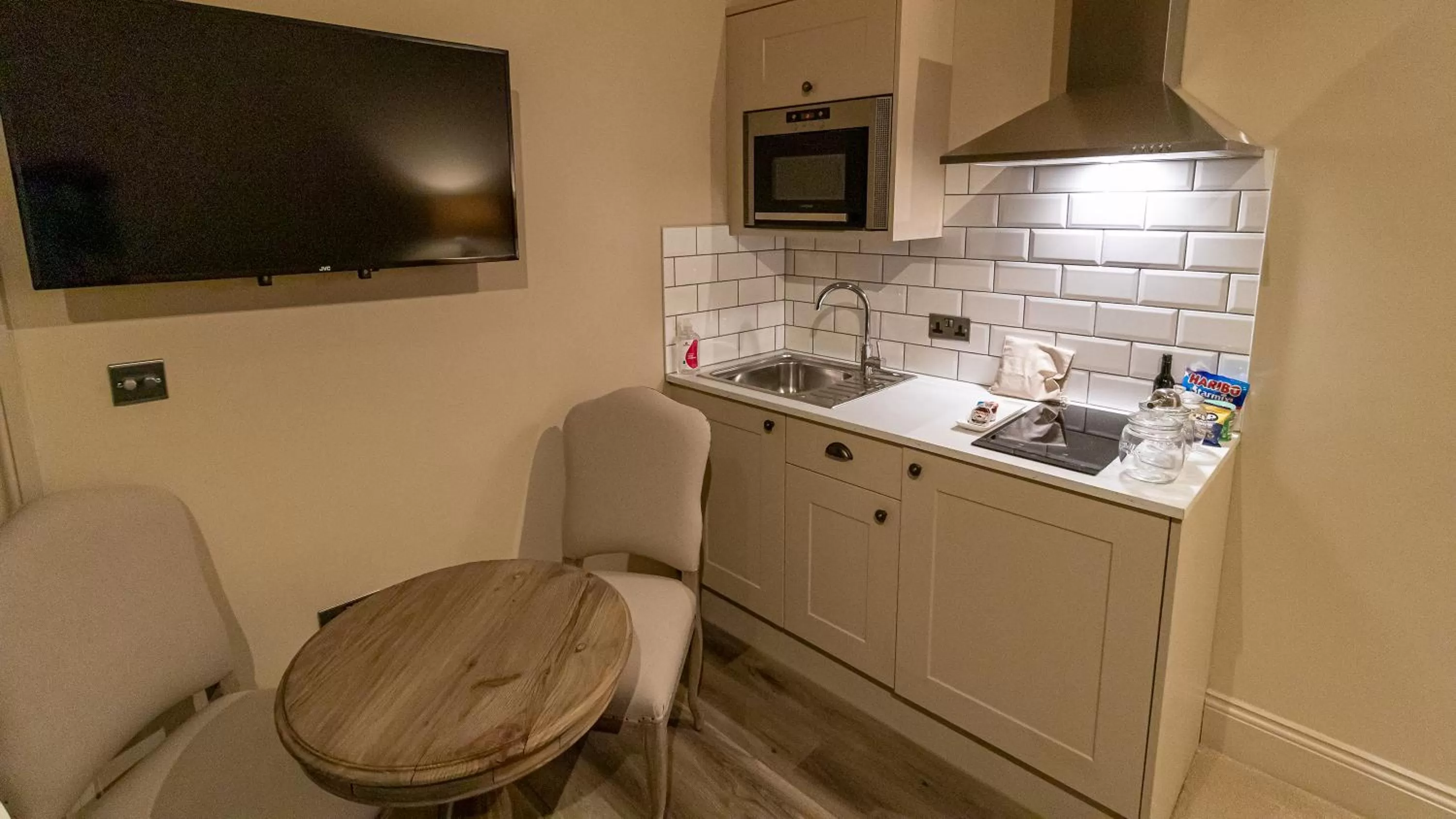 Kitchen or kitchenette in The Hotel Chester