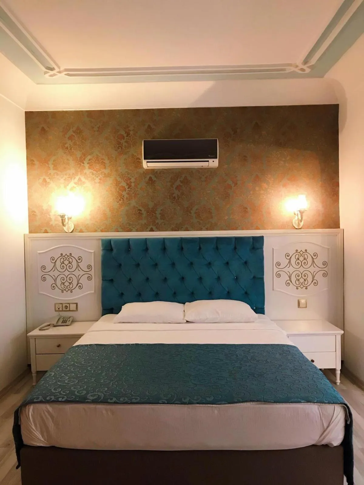 Bed in Urcu Hotel