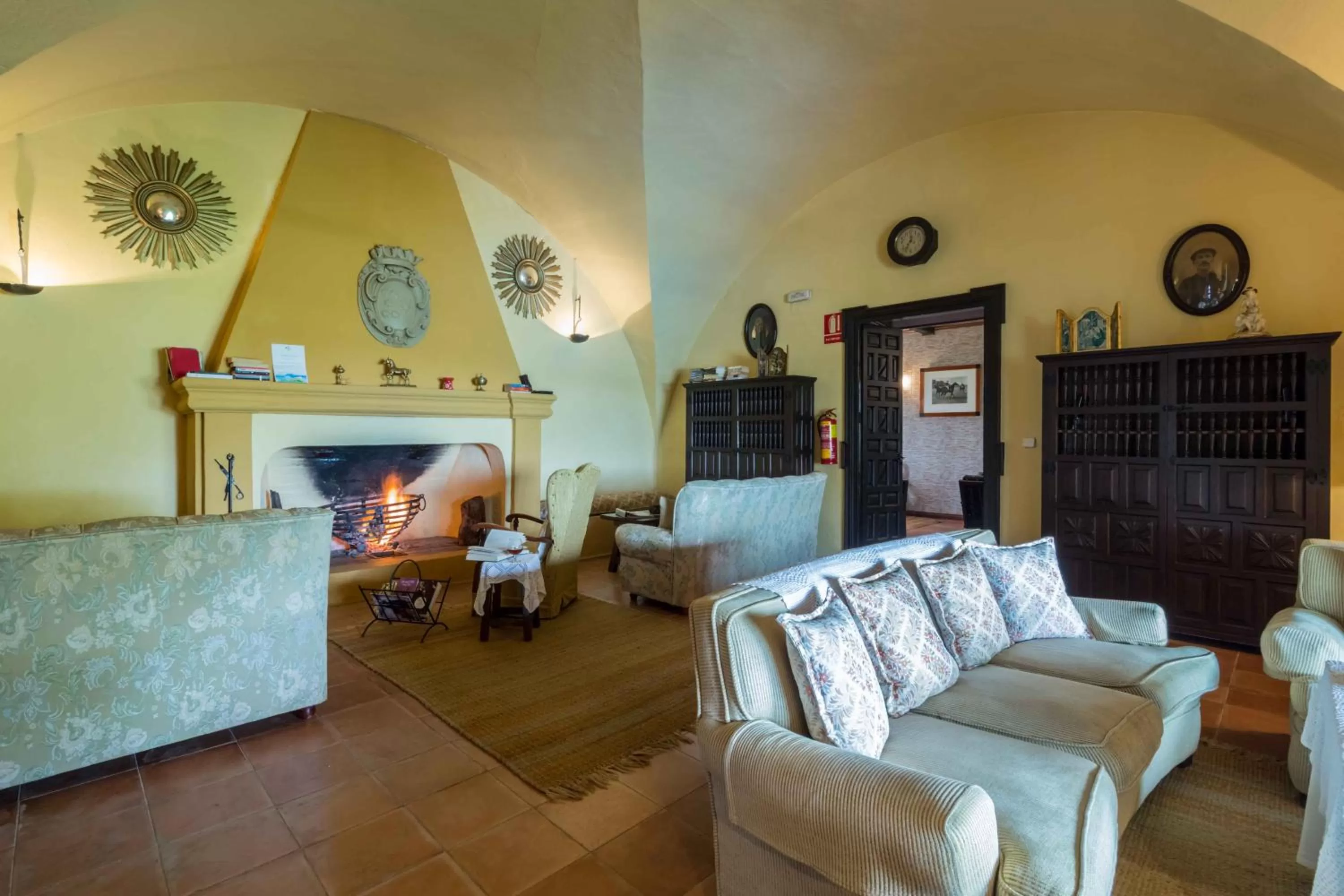 Library in Hacienda El Santiscal Adults Only