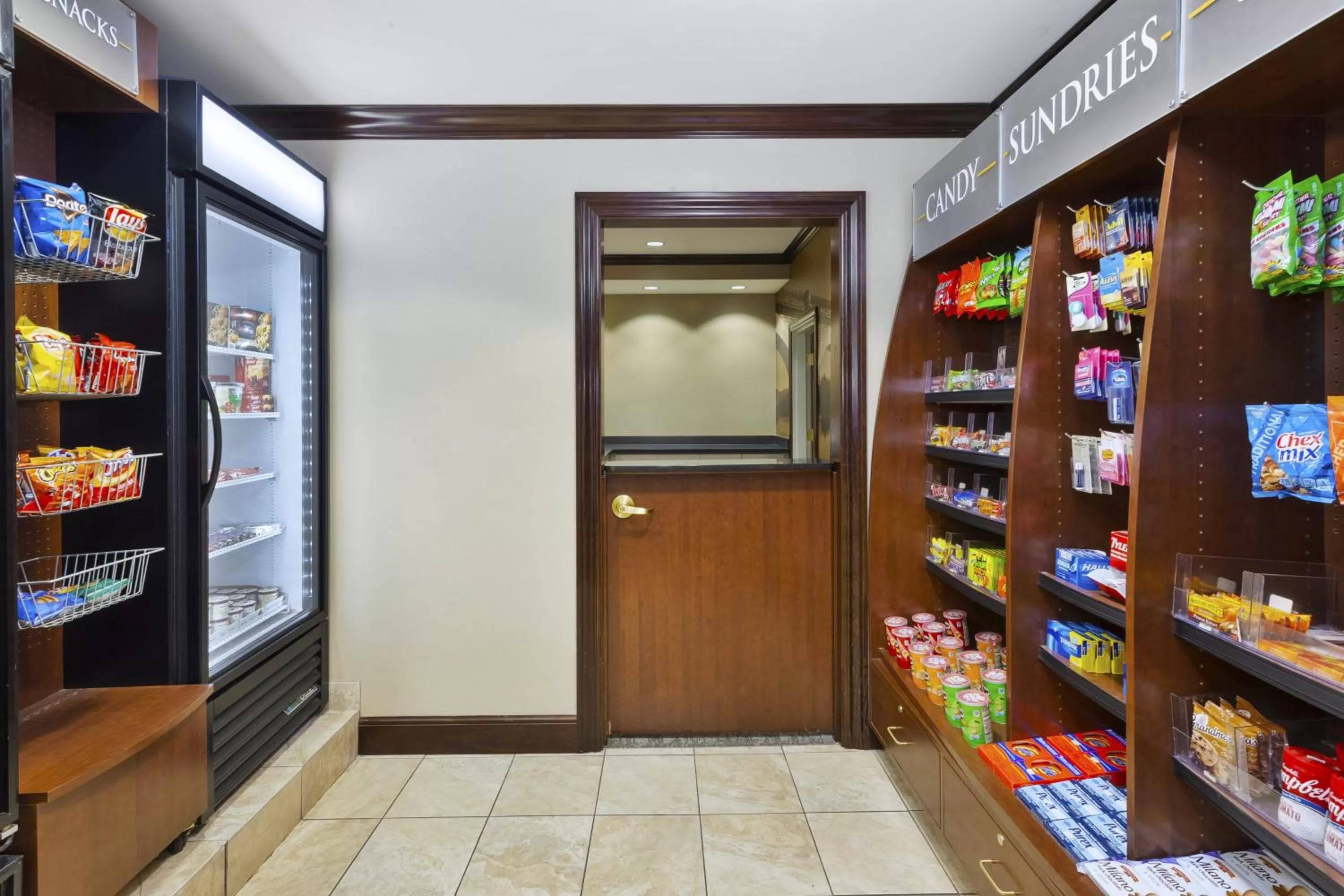 Lobby or reception in Staybridge Suites Lansing-Okemos by IHG