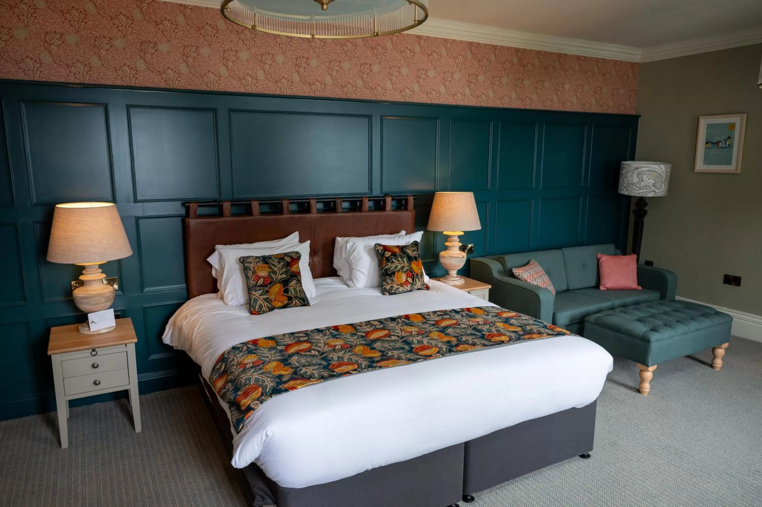 Bed in The Royal Inn by Chef & Brewer Collection