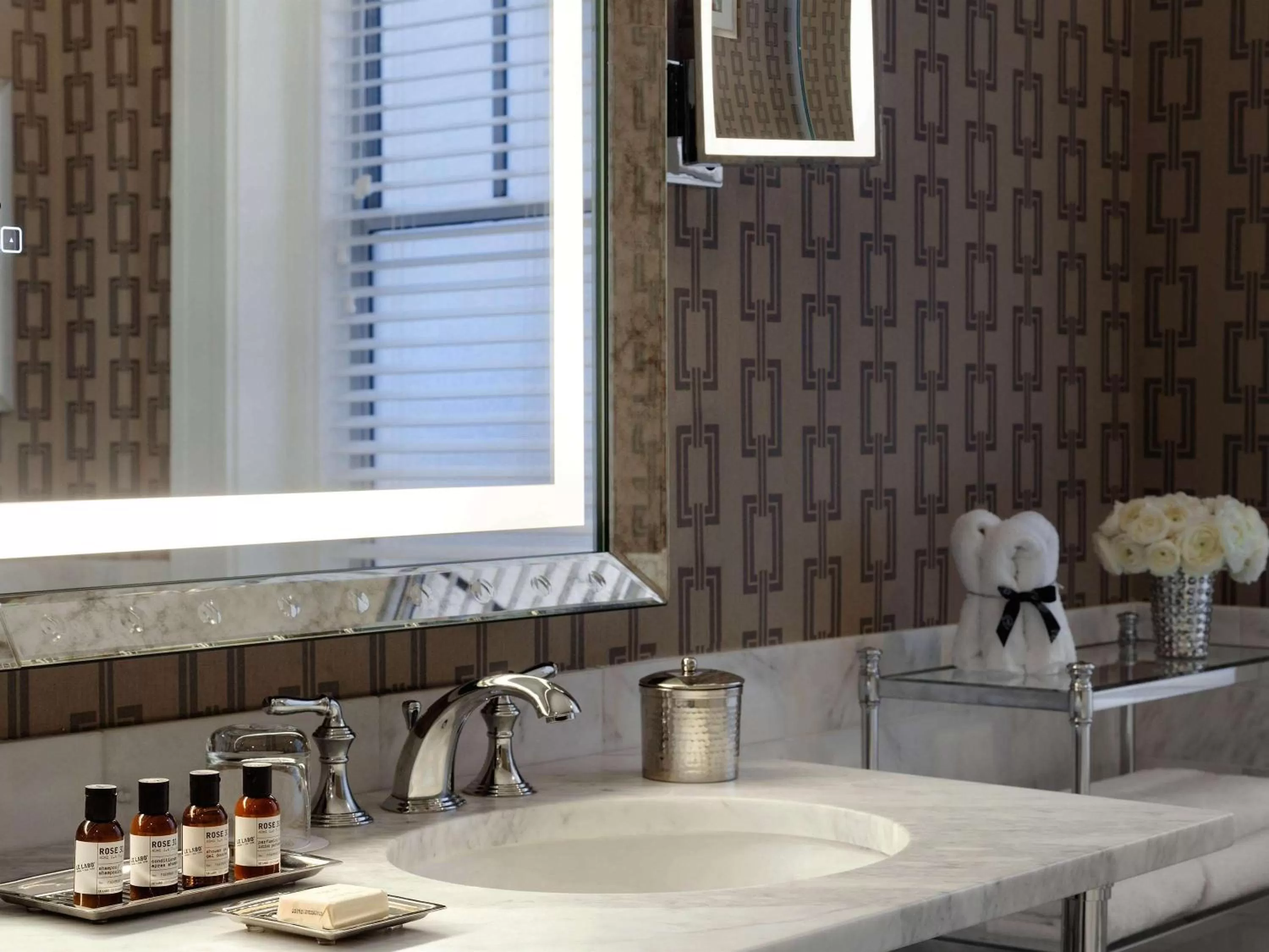 Bathroom in Claremont Resort & Club