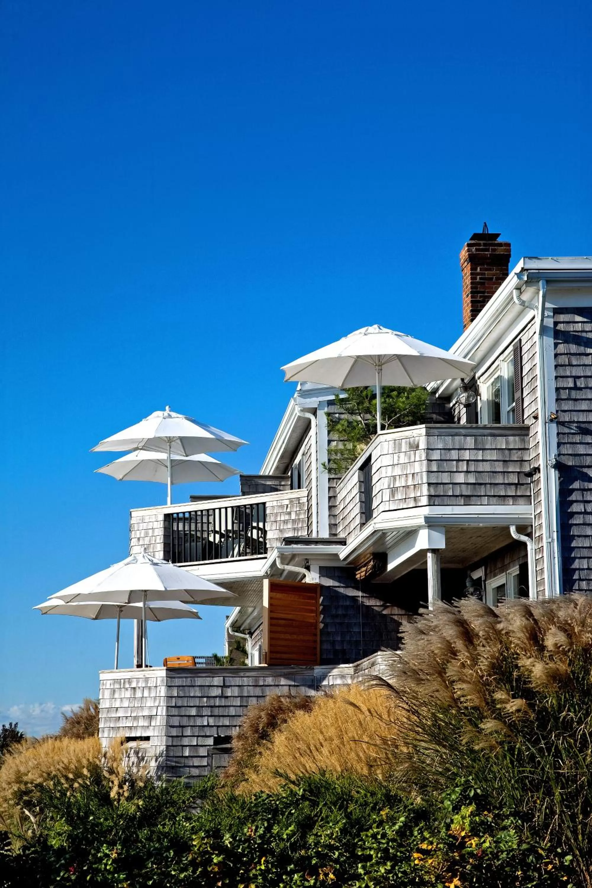 Facade/entrance, Property Building in Inn on the Sound