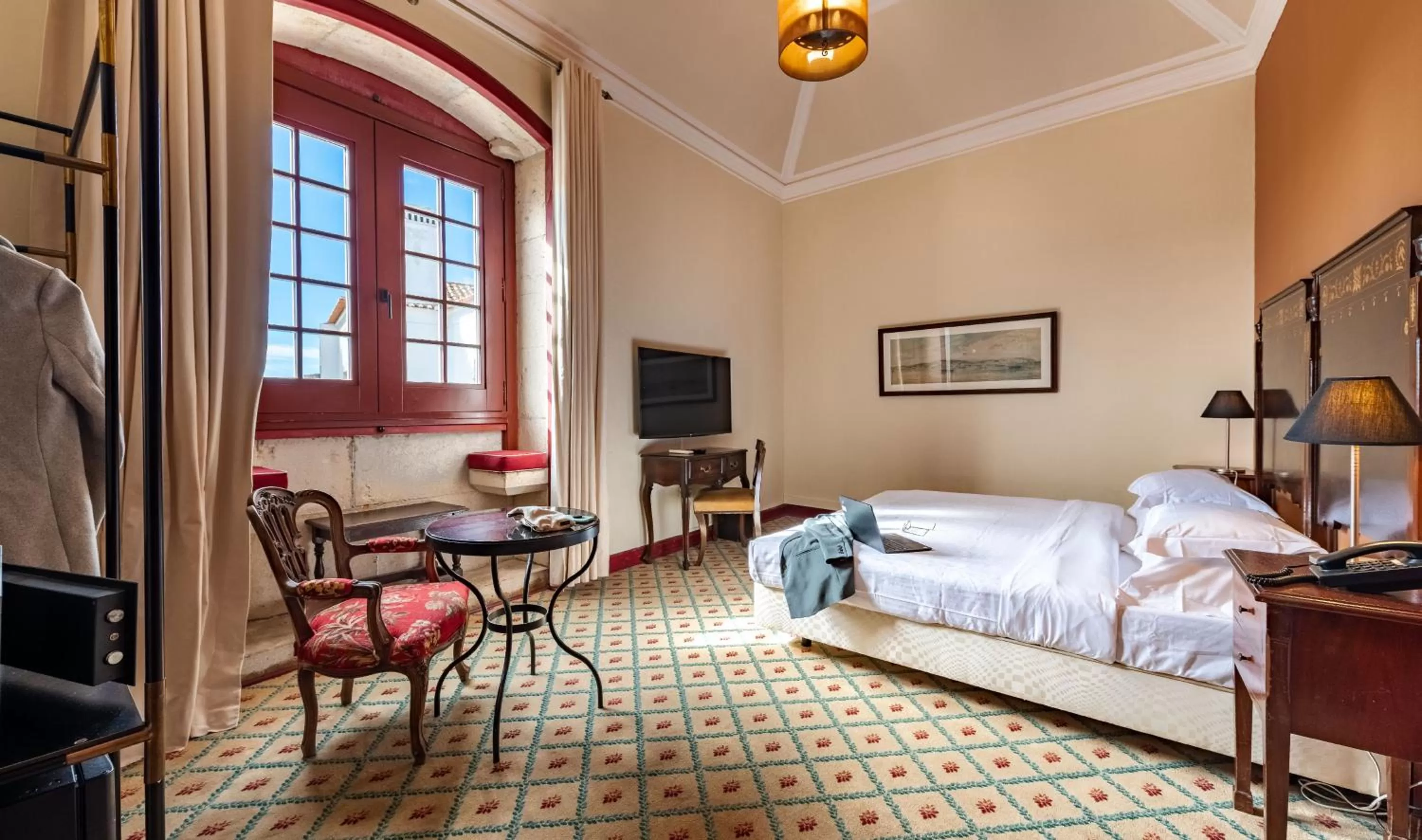 Bedroom, Bed in Pousada Castelo de Obidos