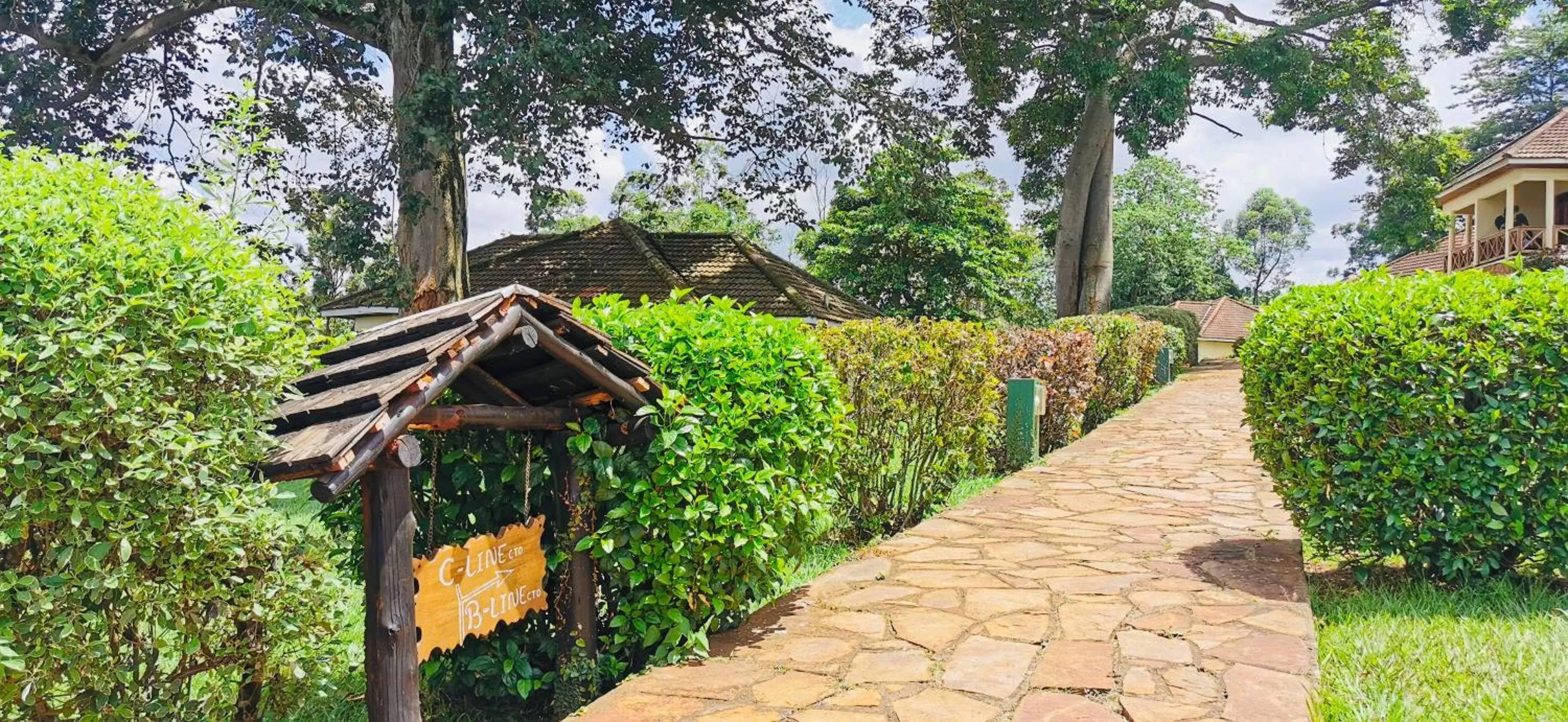 Garden in Jinja Nile Resort