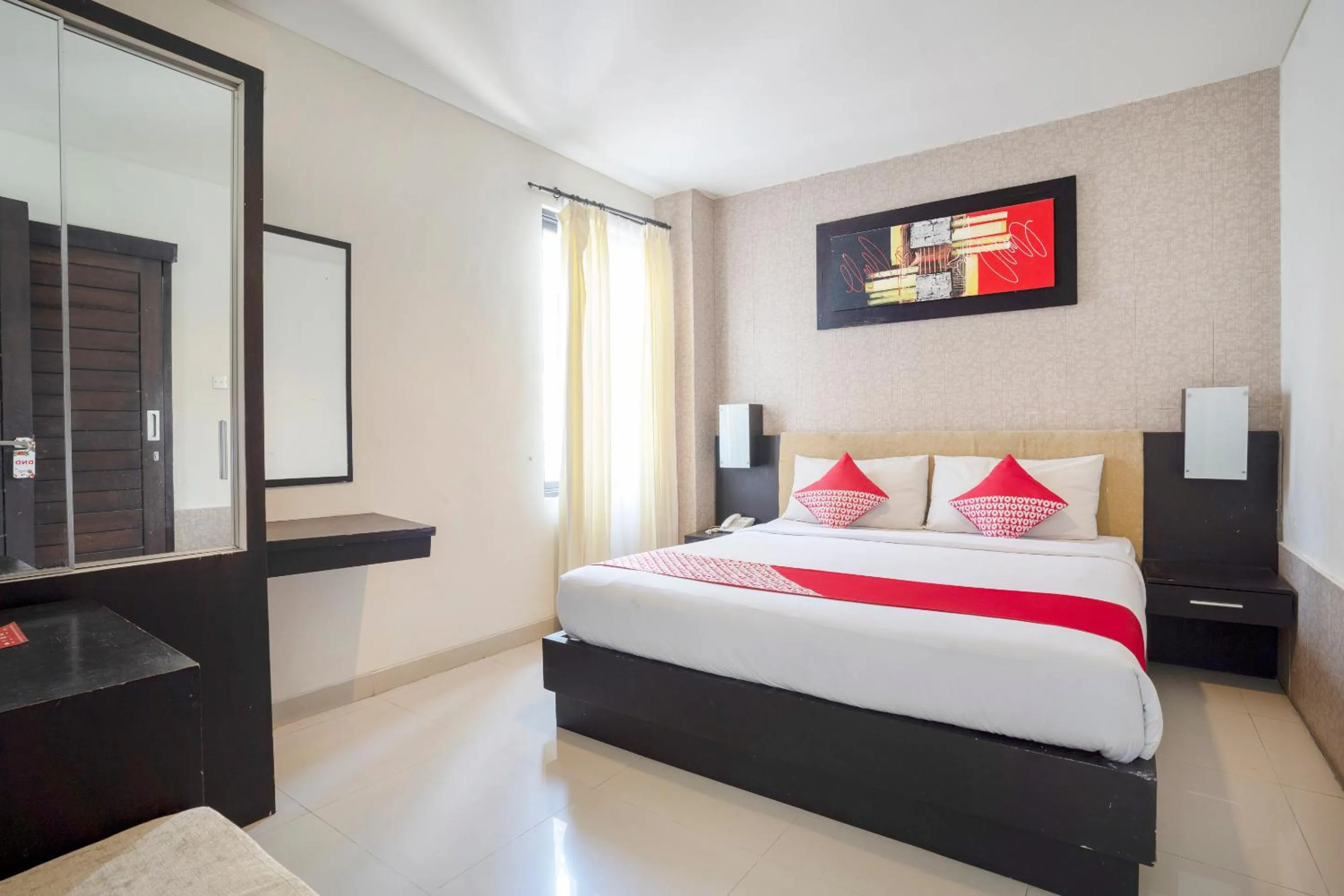Standard Double Room in OYO 482 Anika Guest House