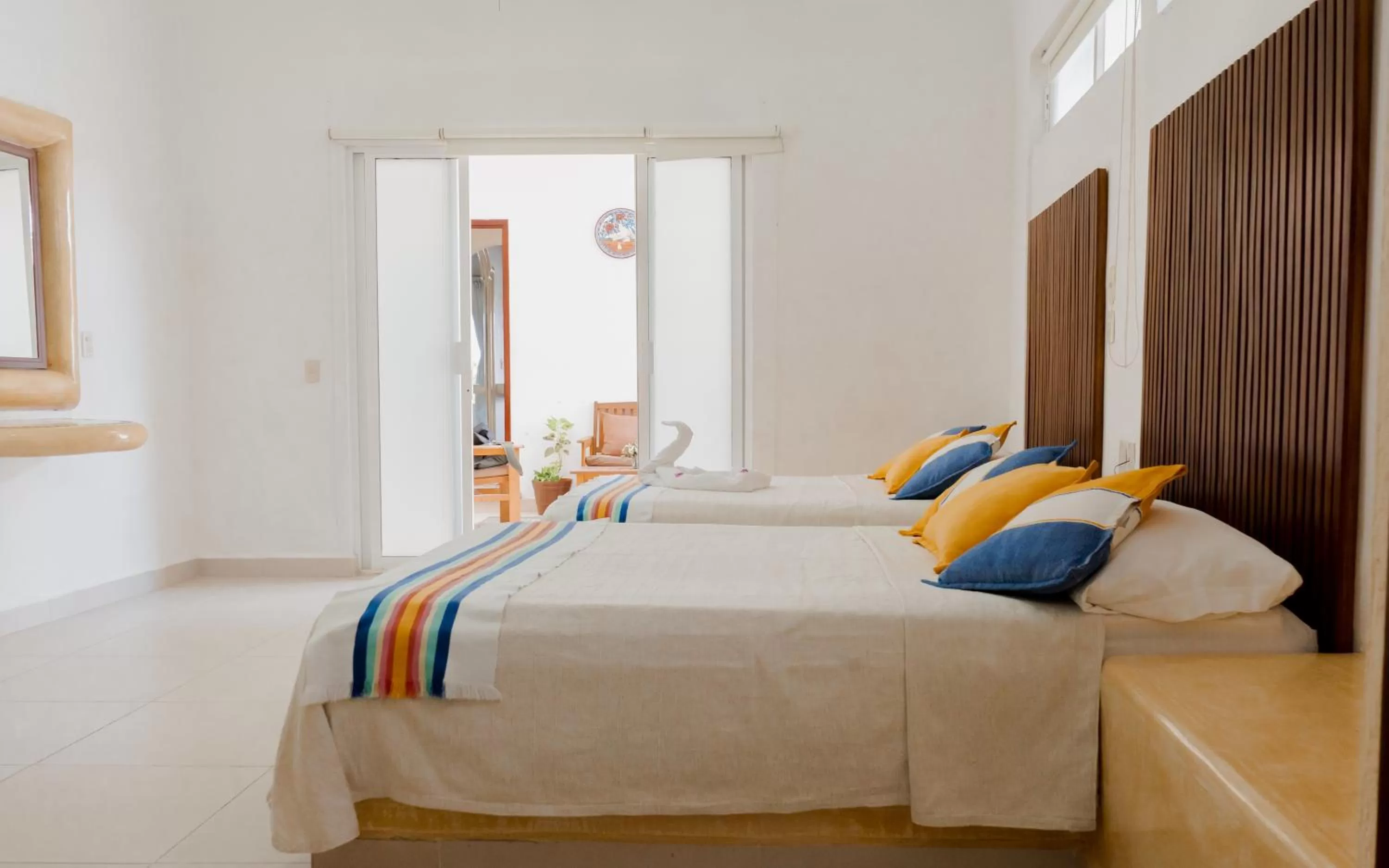 Photo of the whole room, Bed in Arena Suites