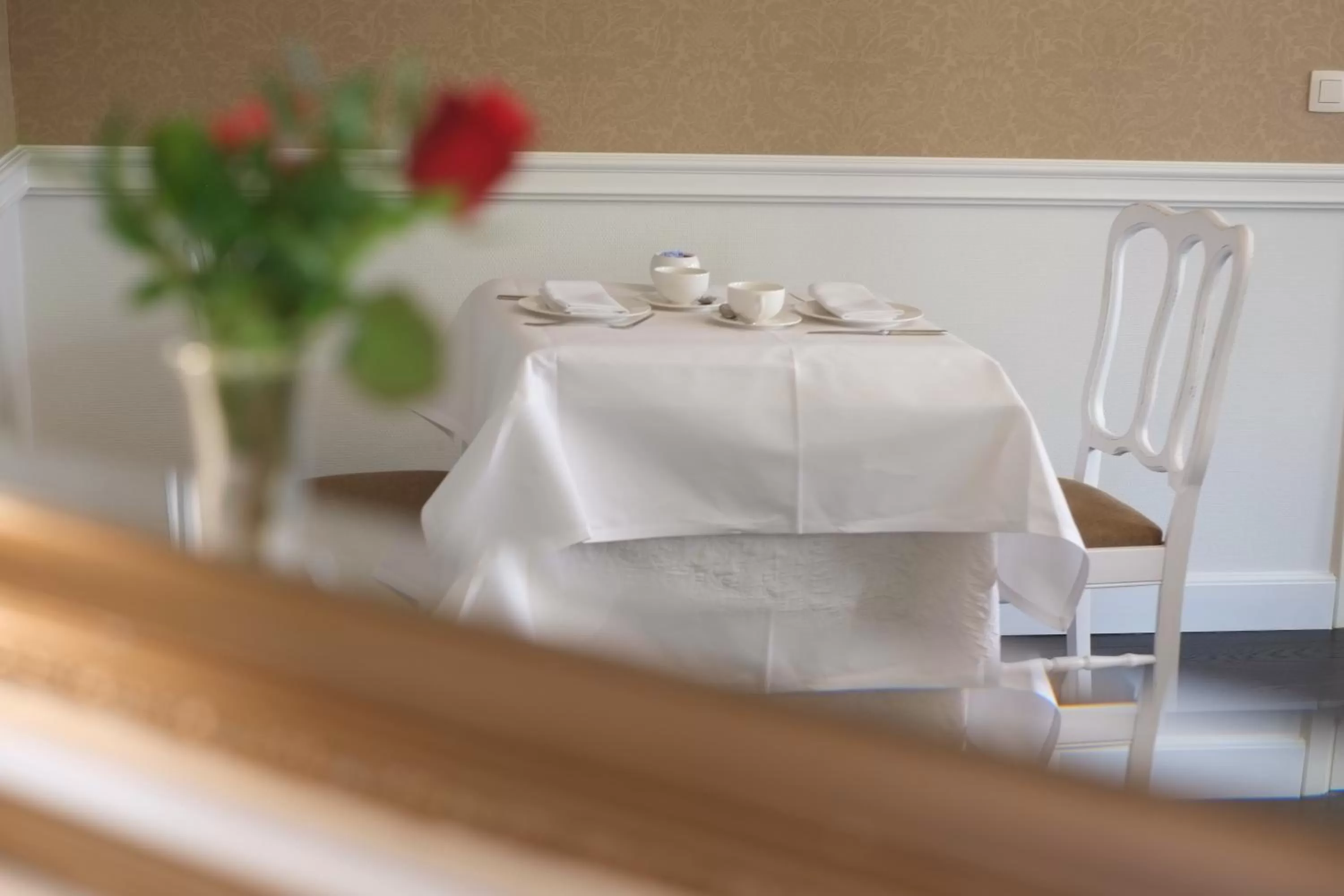 Restaurant/places to eat in Pand 17 - Charming Guesthouse