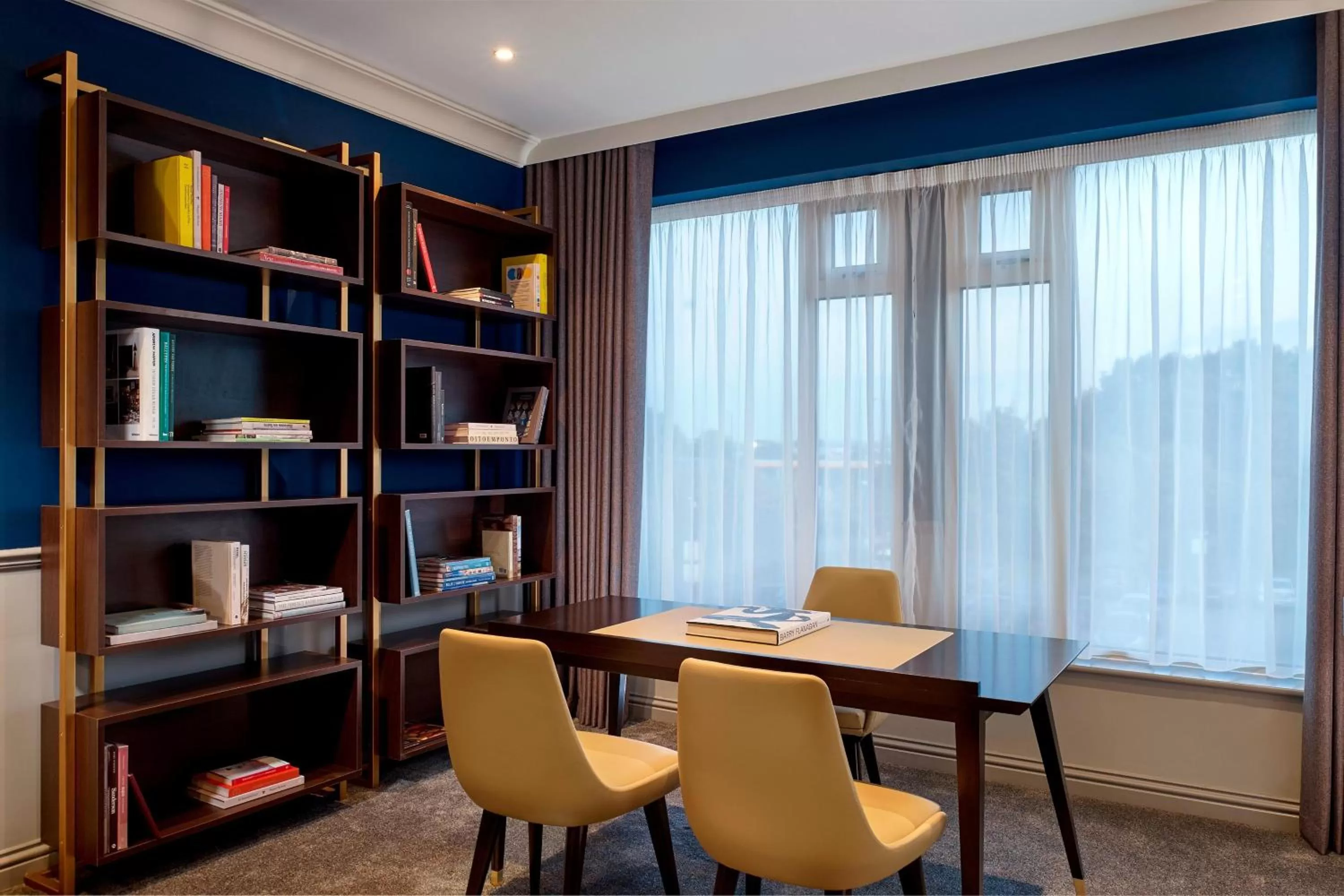 Bedroom in Sheraton Heathrow Hotel