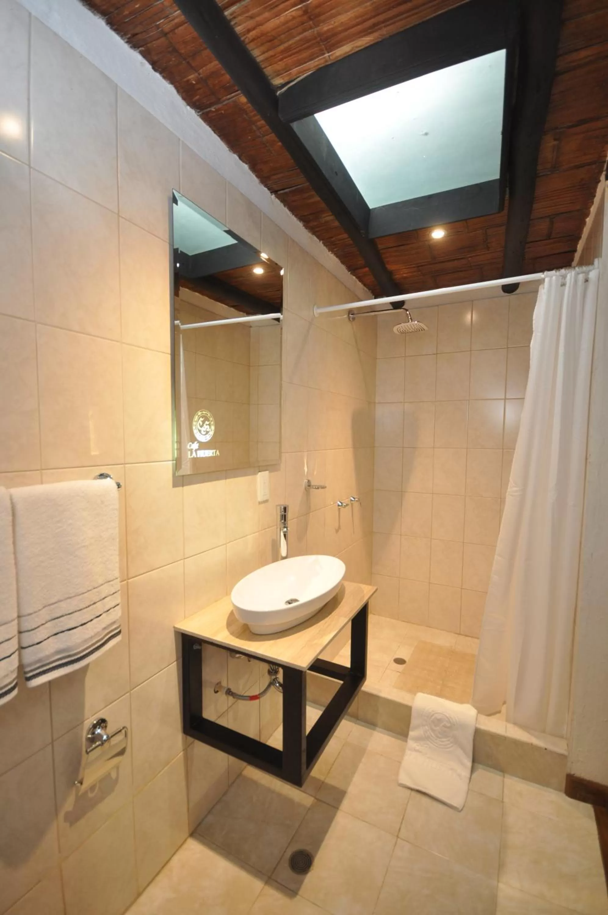 Bathroom in Posada Cafe La Huerta