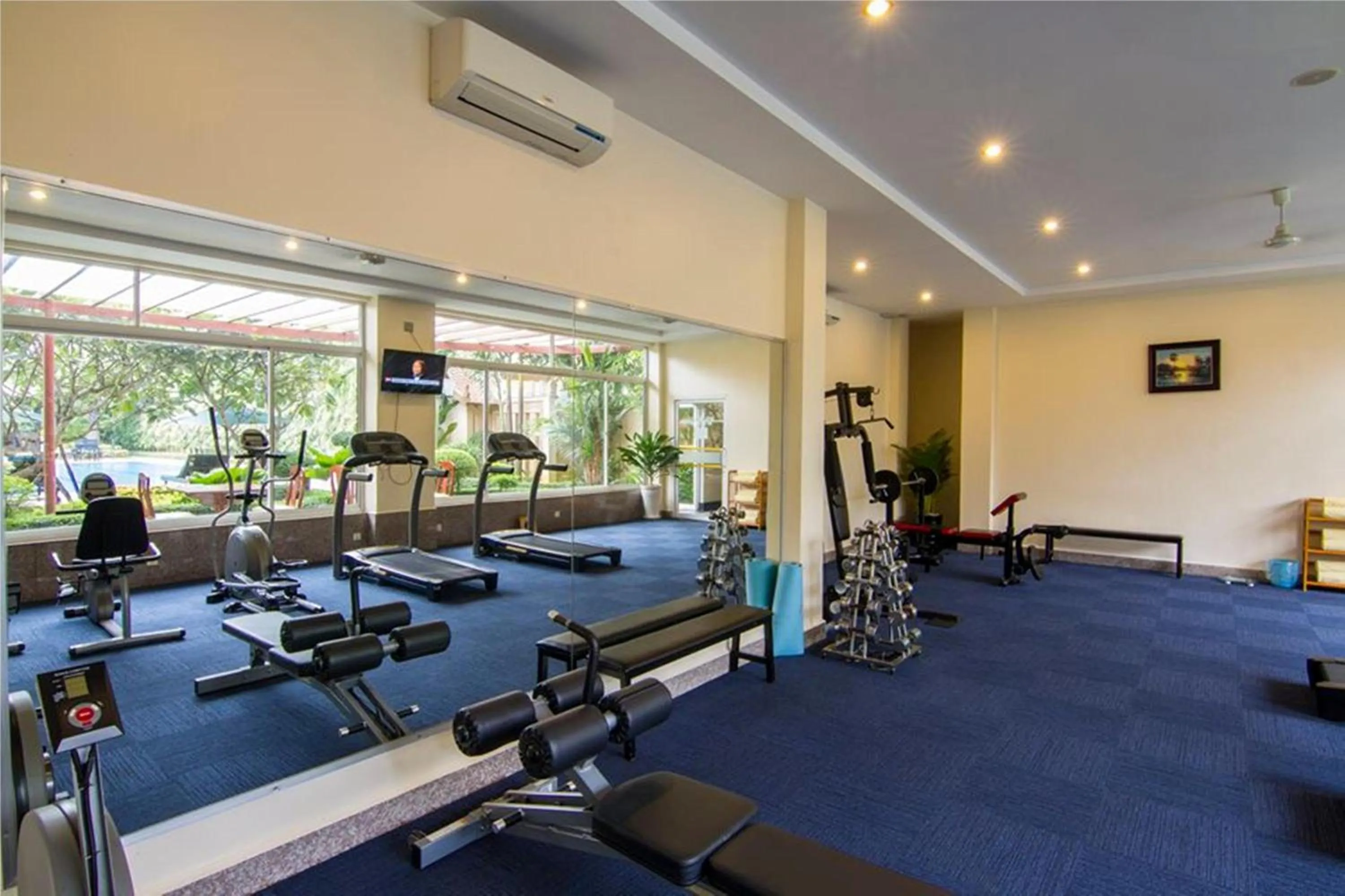Fitness centre/facilities in Starry Angkor Hotel