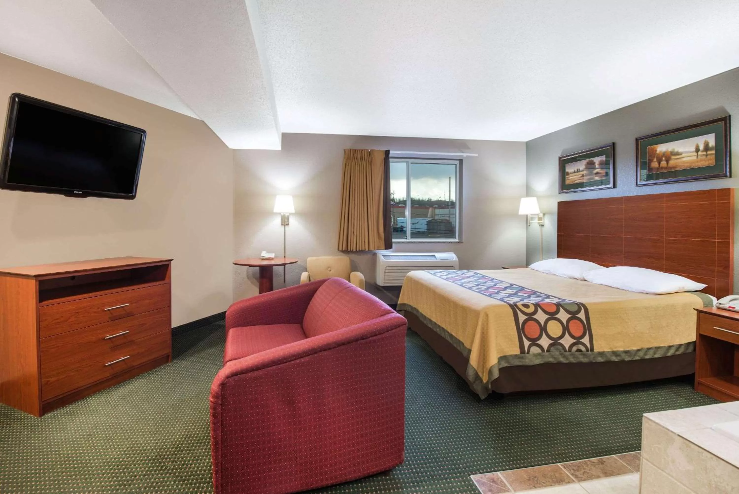 Photo of the whole room, Bed in Super 8 by Wyndham Clearfield