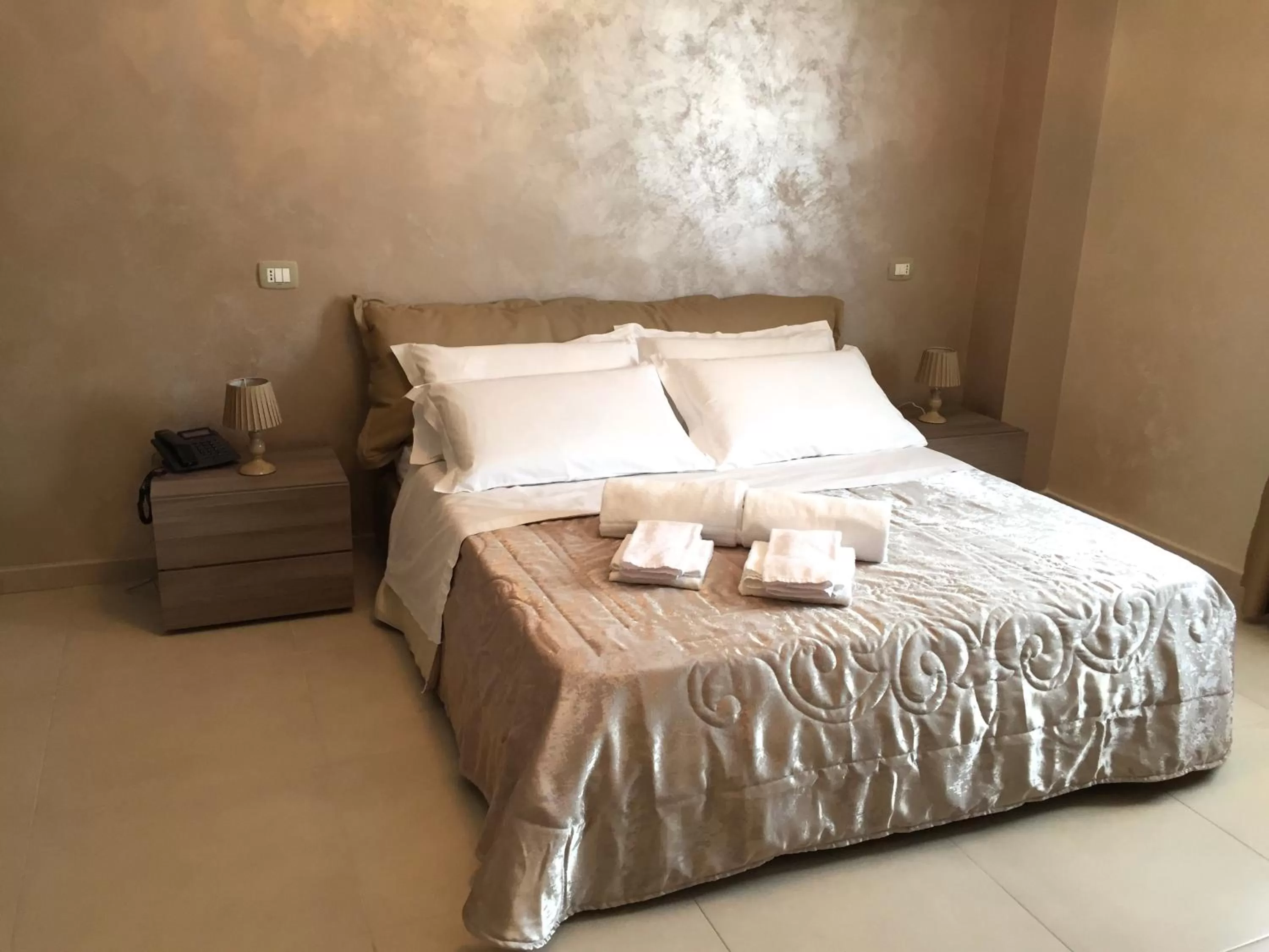 Photo of the whole room, Bed in Hotel Riviera Palace