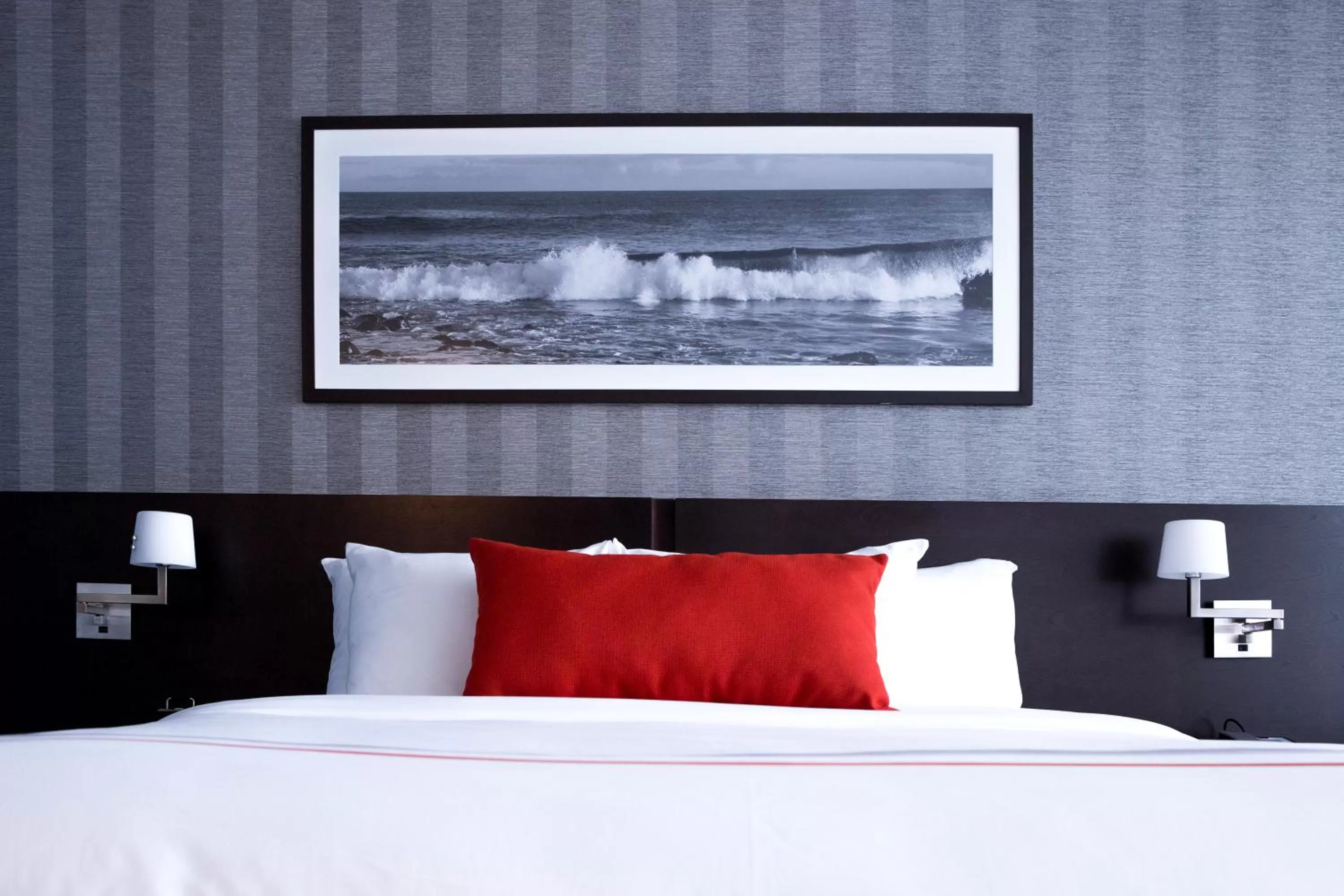 Bed in The Grand Winnipeg Airport Hotel by Lakeview