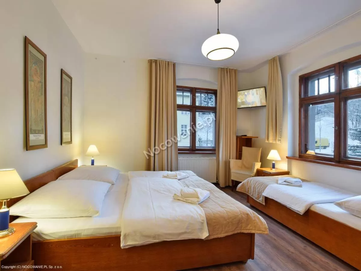 Triple Room with Private Bathroom in REZYDENCJA MARIA Karpacz