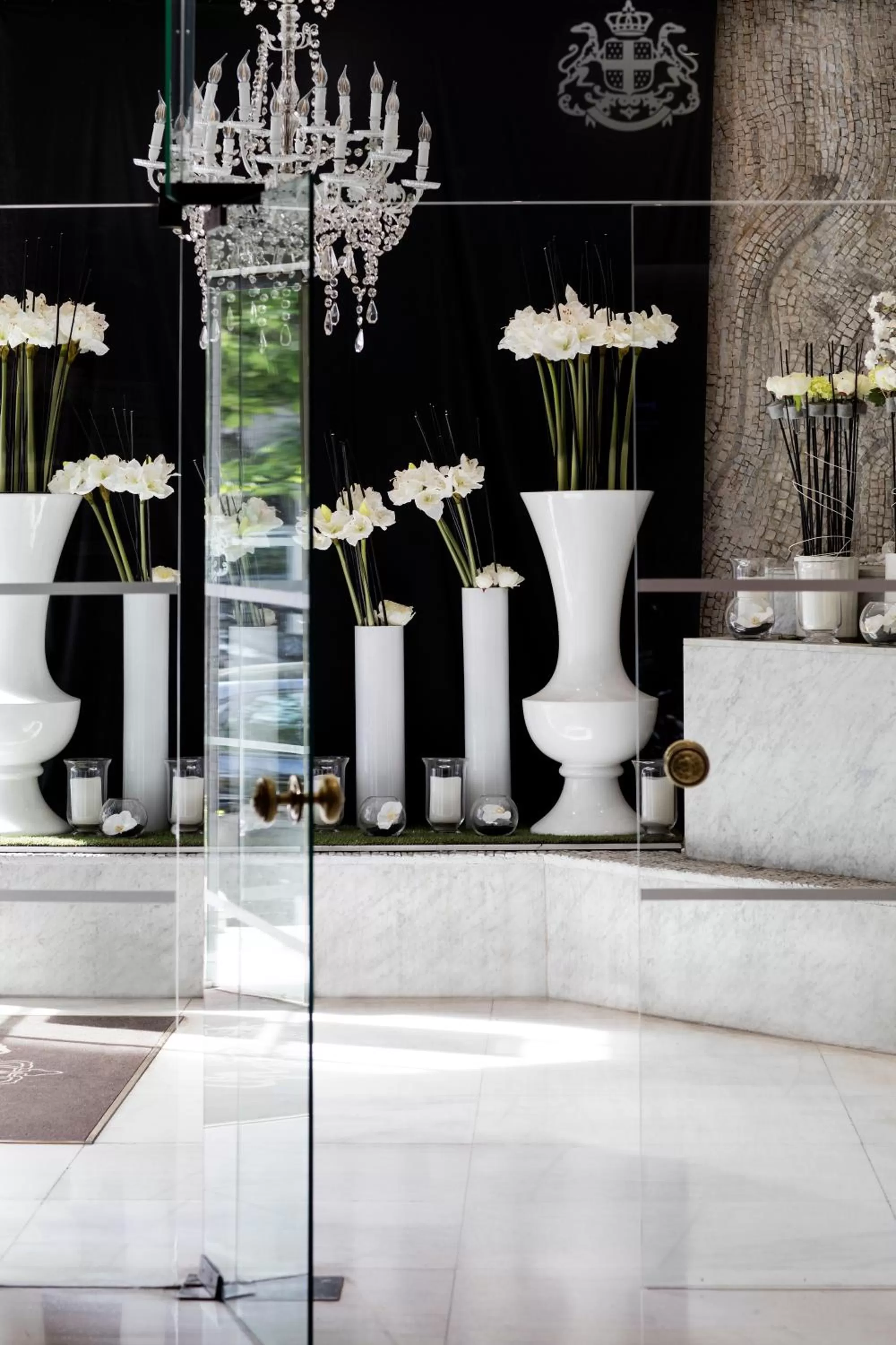 Facade/entrance in Splendid Hotel & Spa Nice