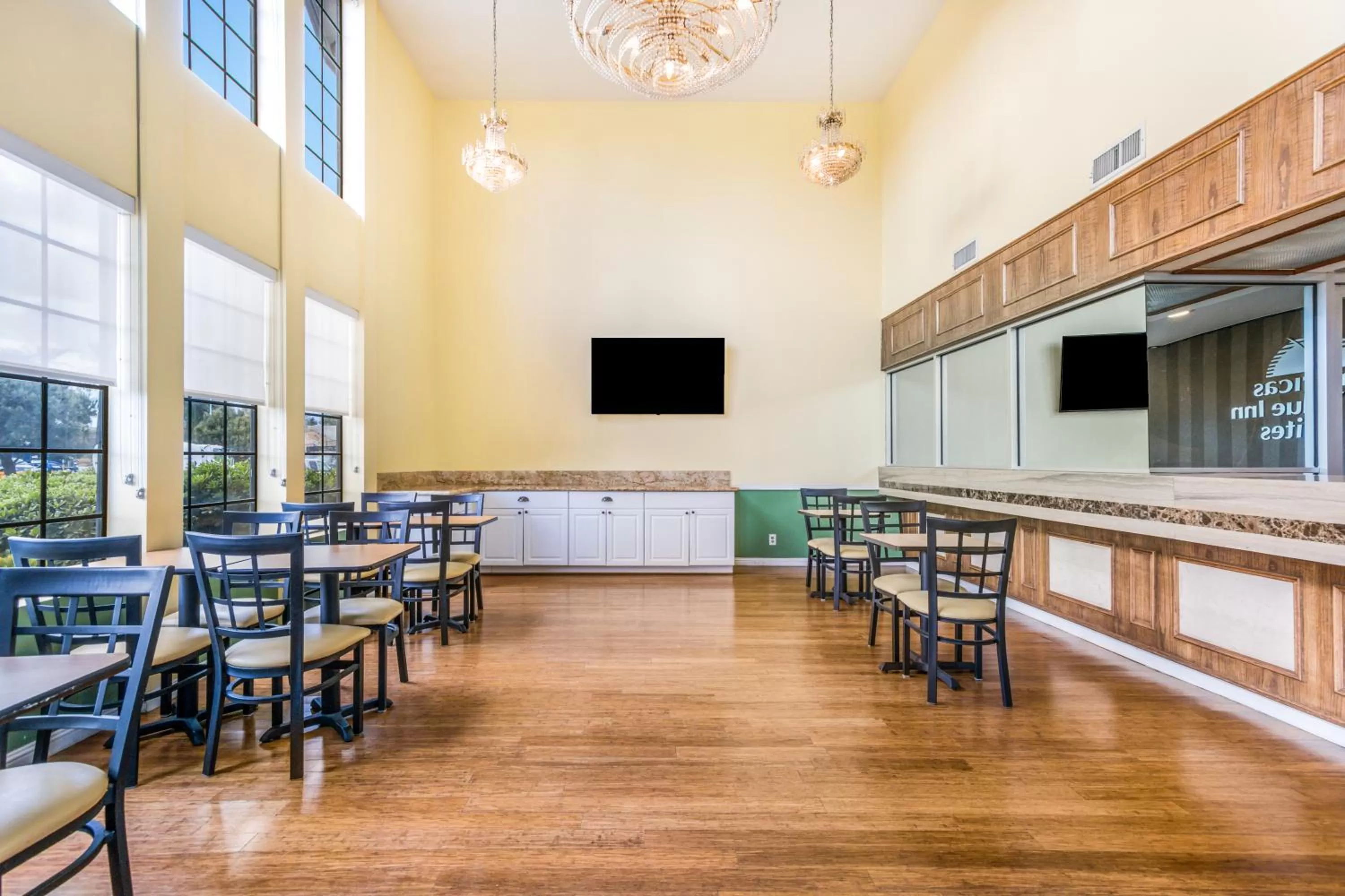 Lobby or reception in Hotel Hacienda at Ontario Ranch