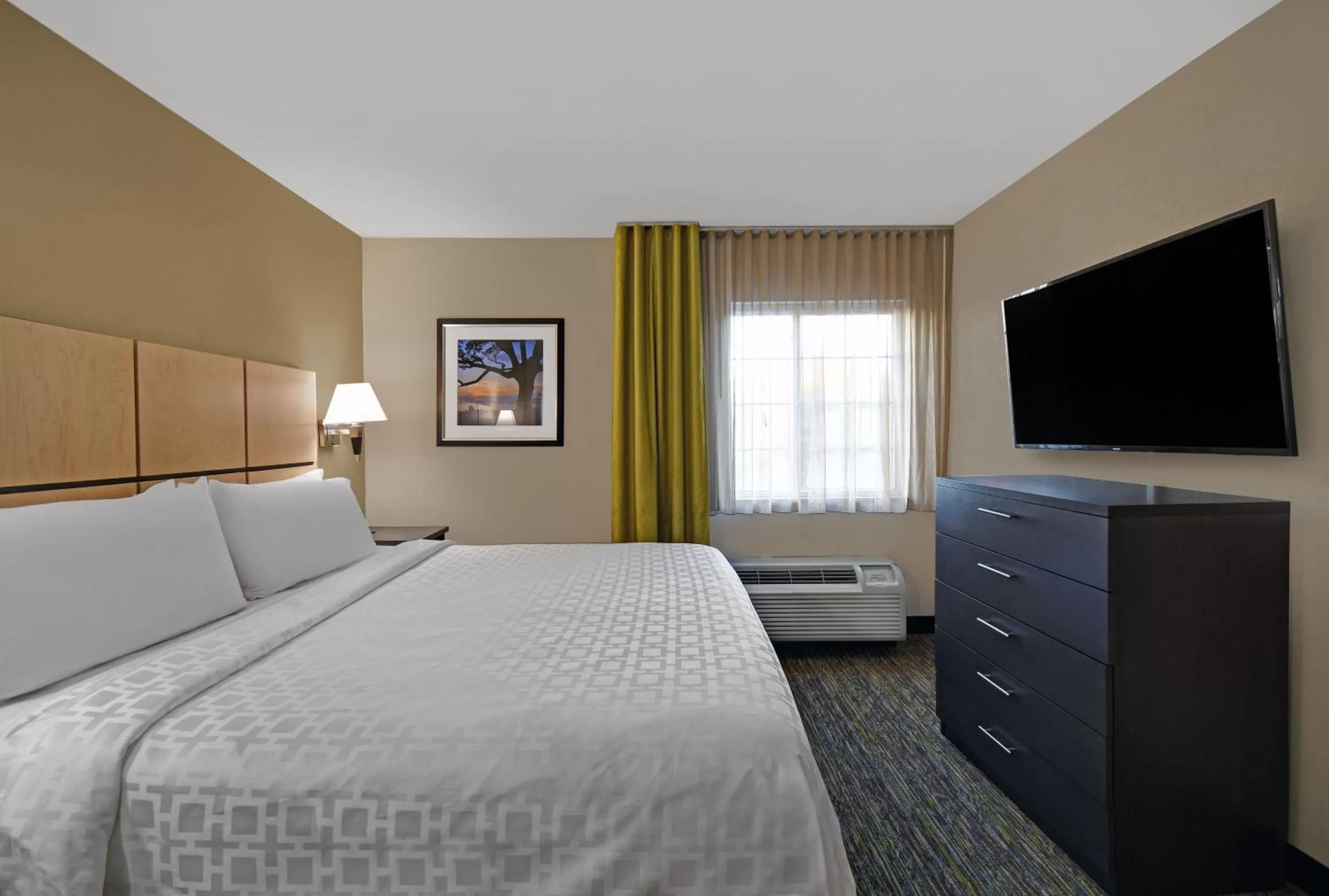 Bedroom, Bed in Candlewood Suites Sumter by IHG