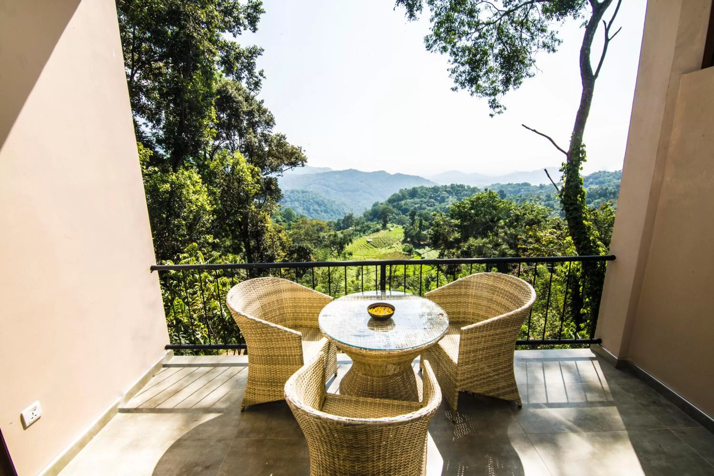 Balcony/Terrace in Ella Planters Bungalow