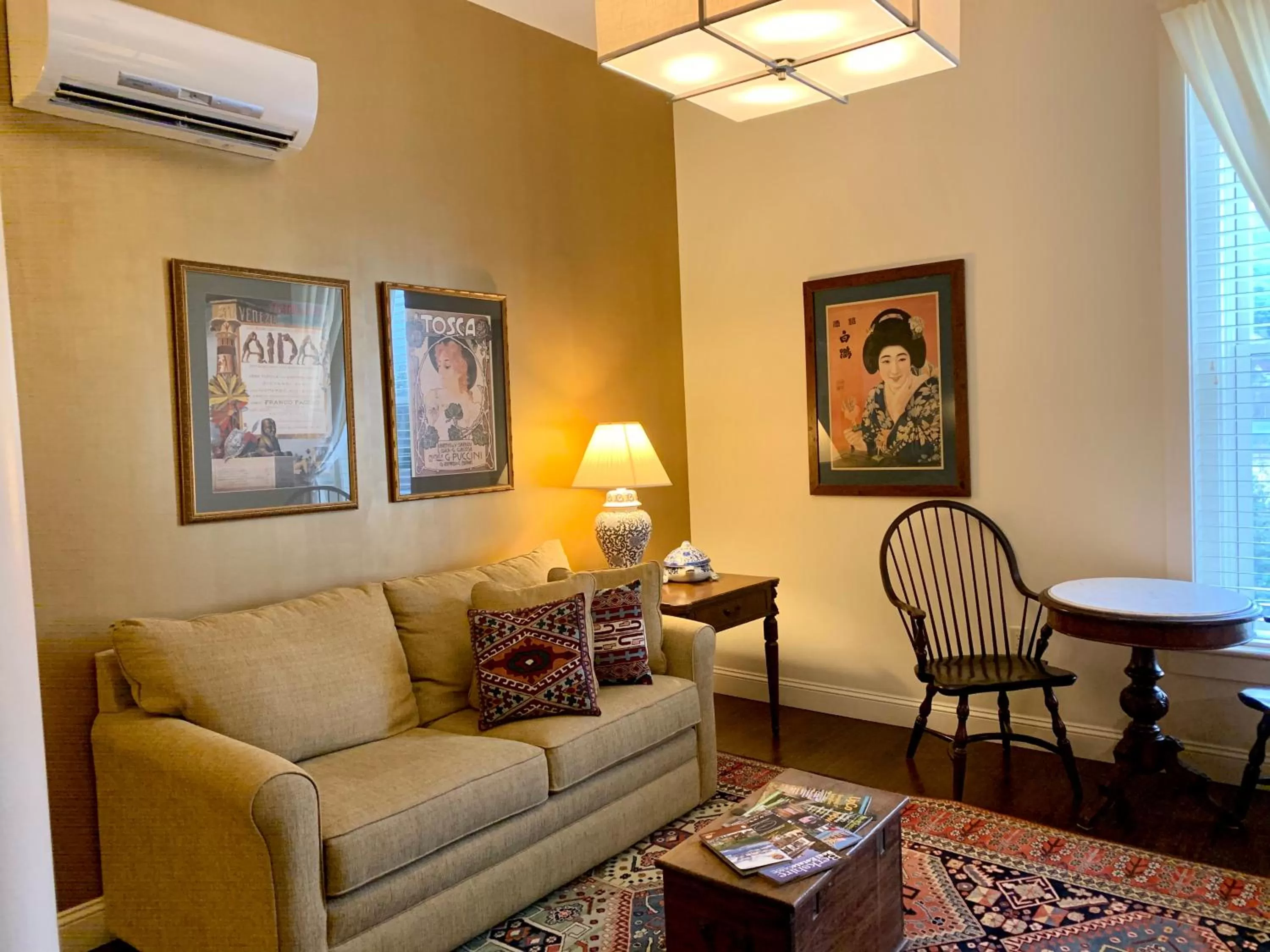 Seating Area in The Barrington