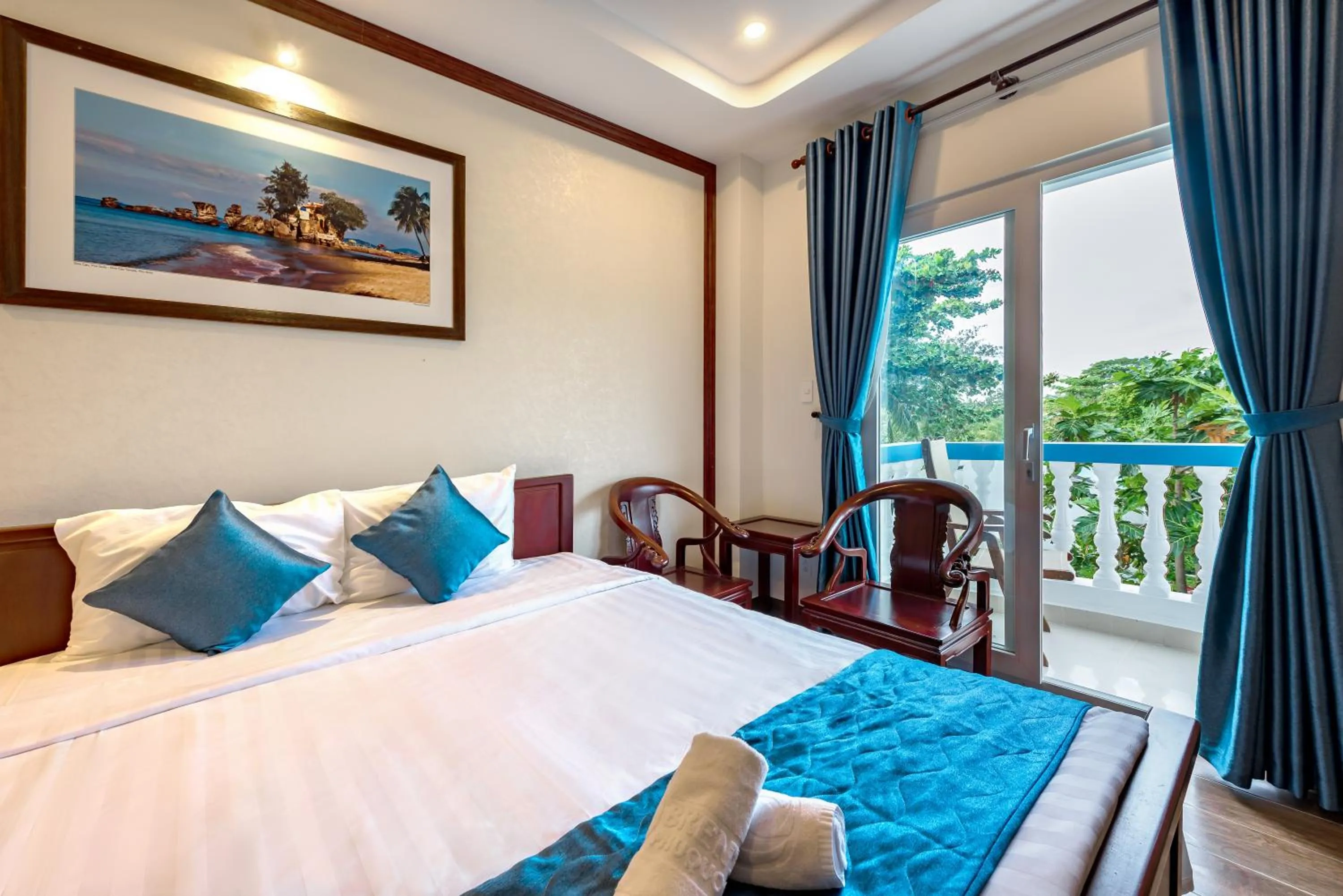 Bed in Brenta Phu Quoc Hotel