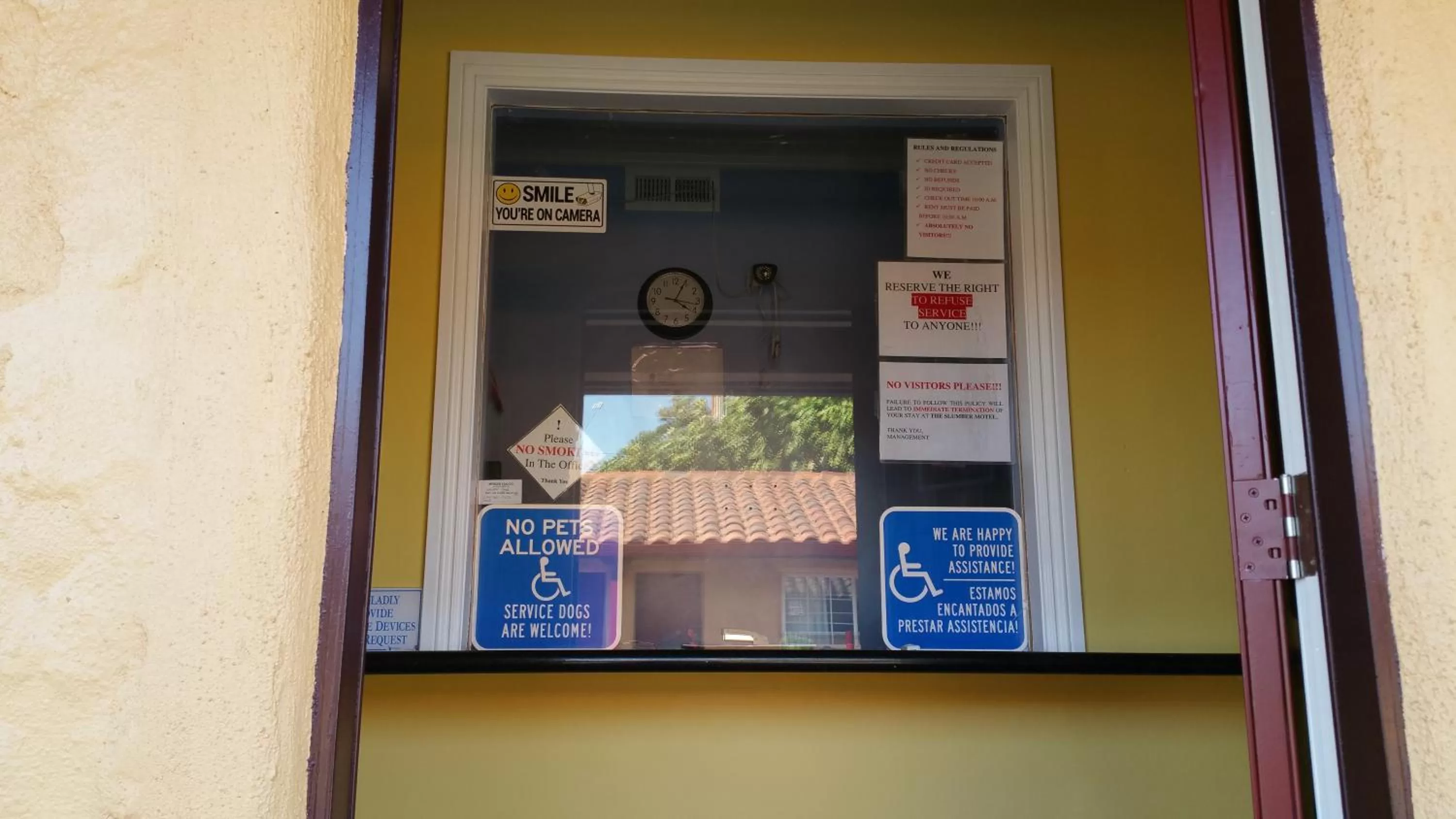 Business facilities in Slumber Motel