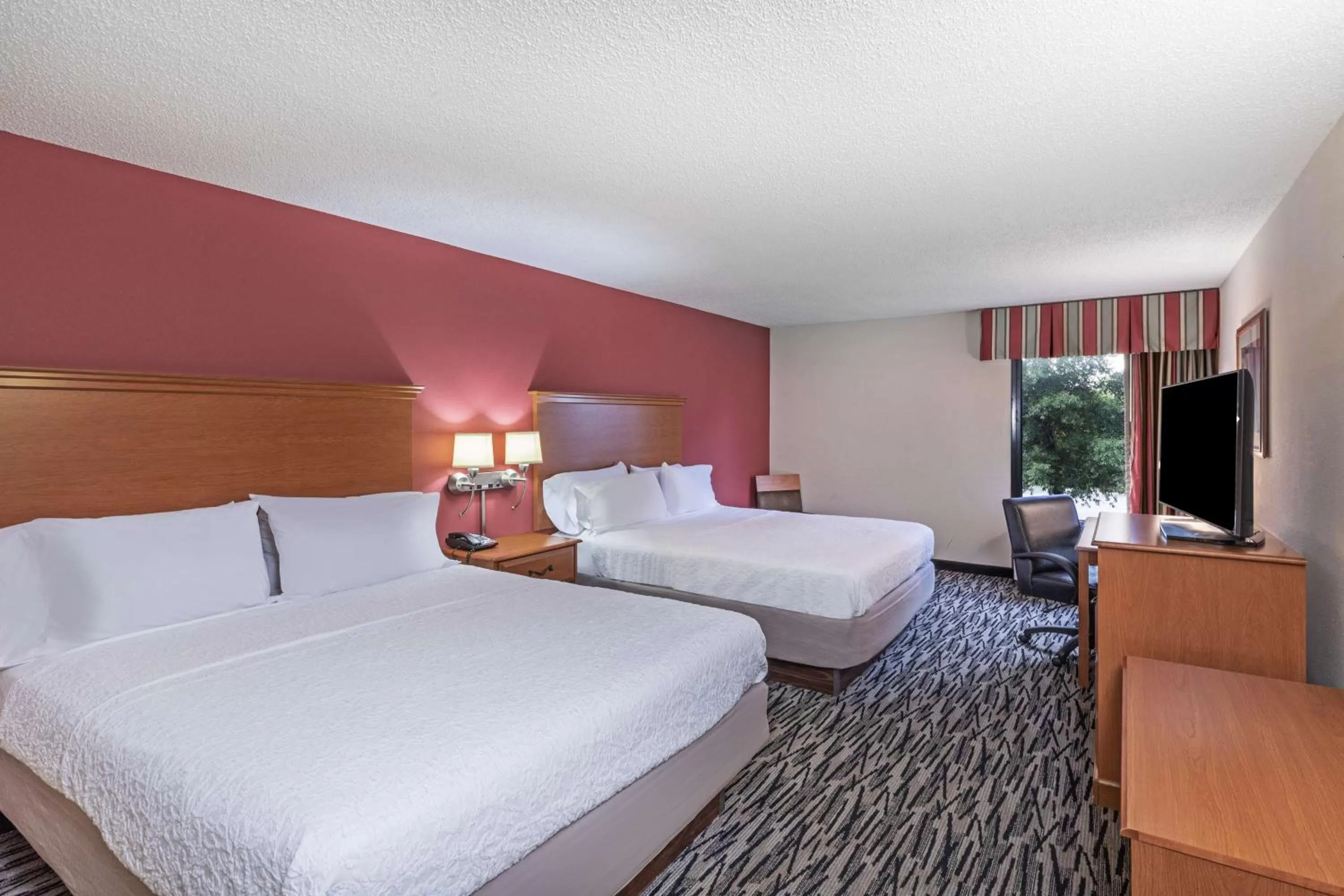 Bed in Hampton Inn Aiken