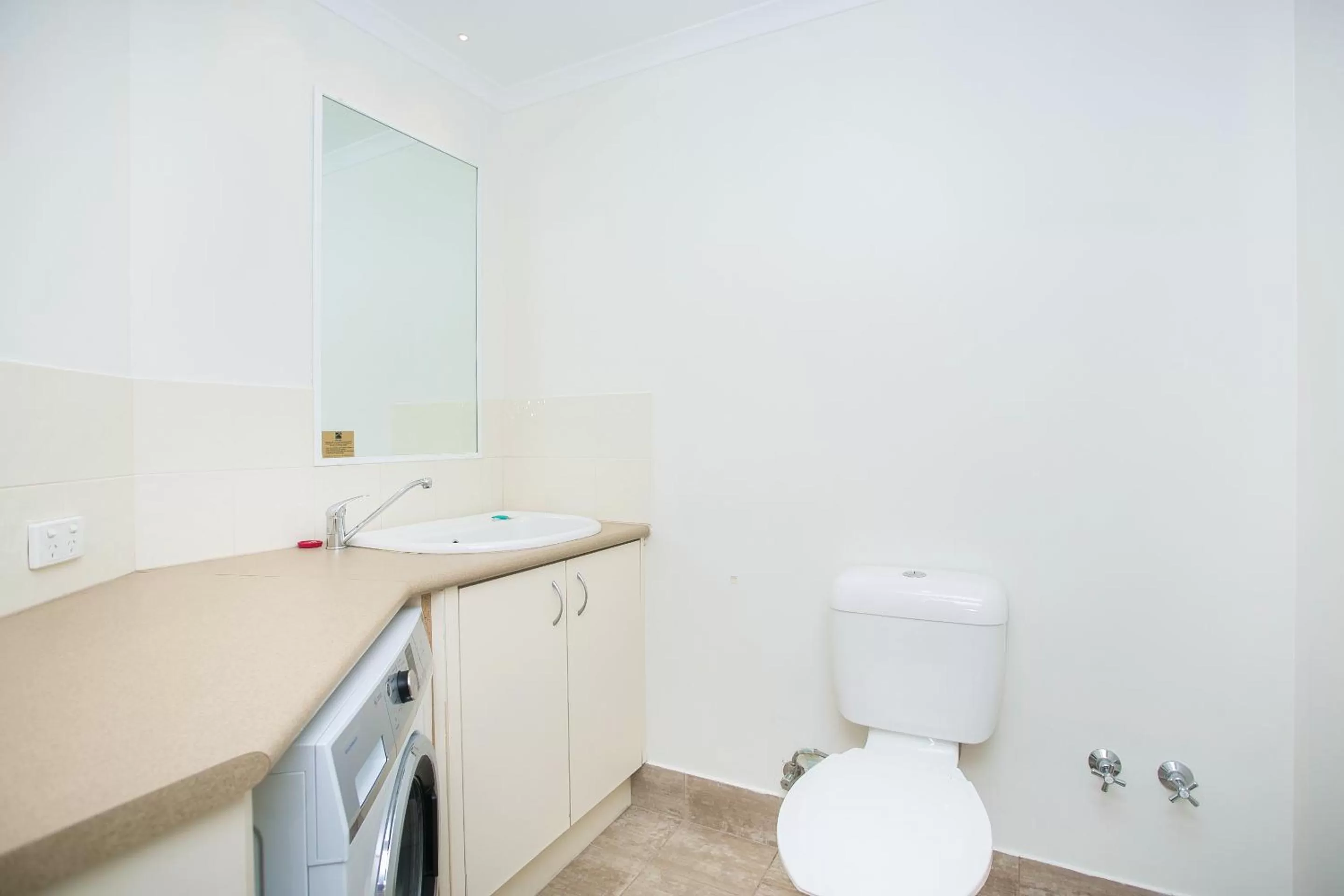 Toilet in All Suites Perth