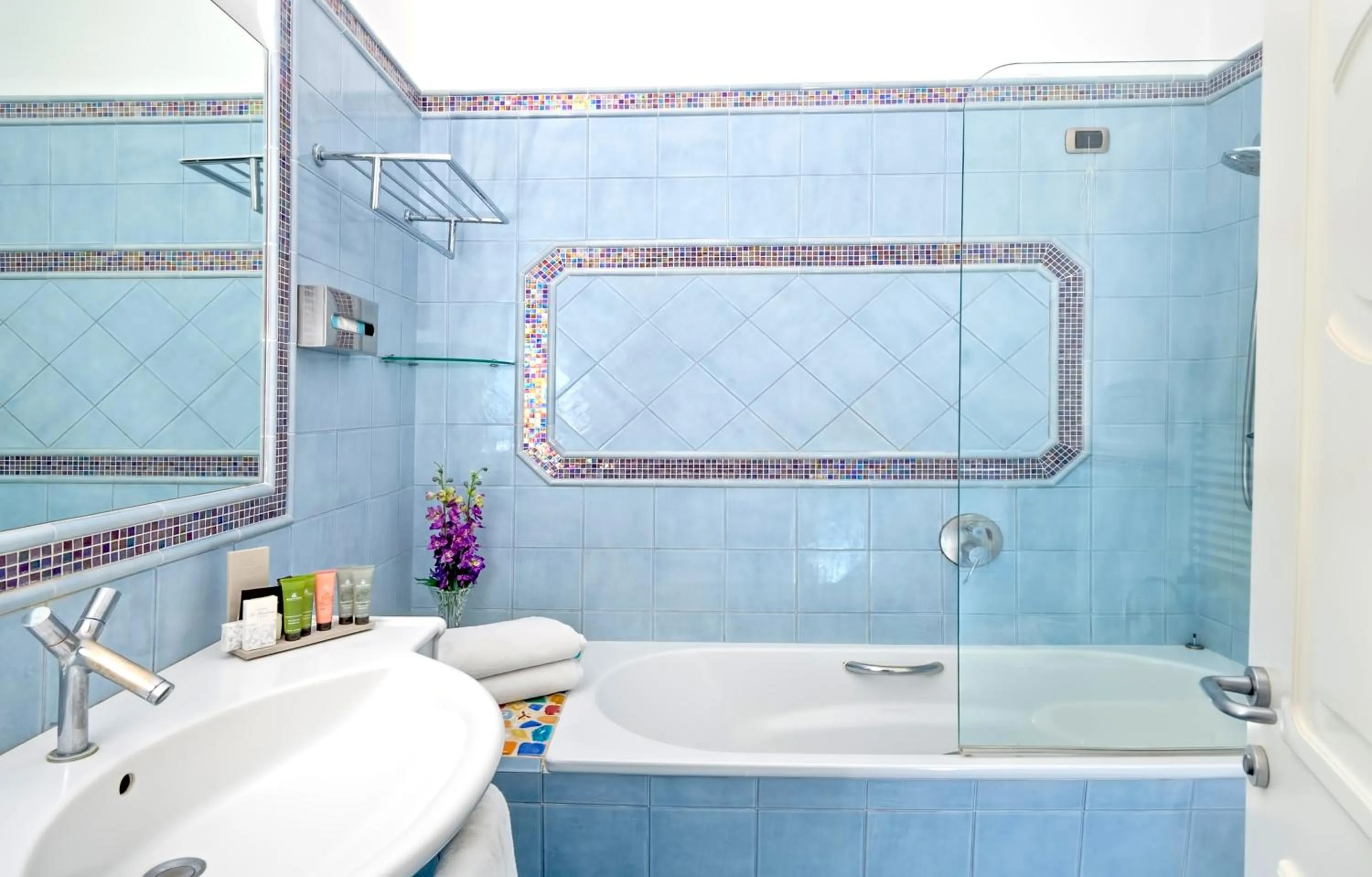 Shower in Hotel La Floridiana