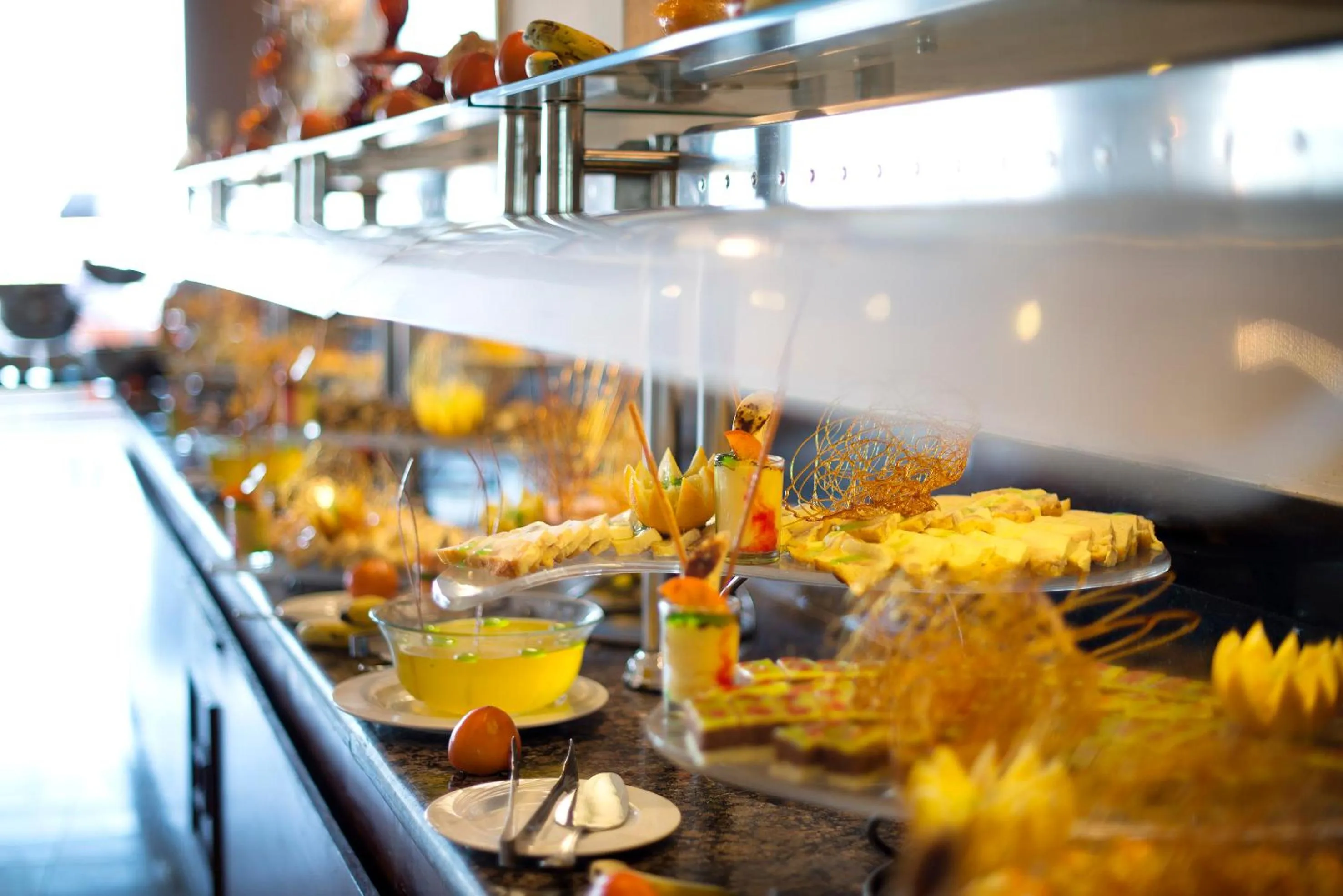 Breakfast in Amwaj Oyoun Resort