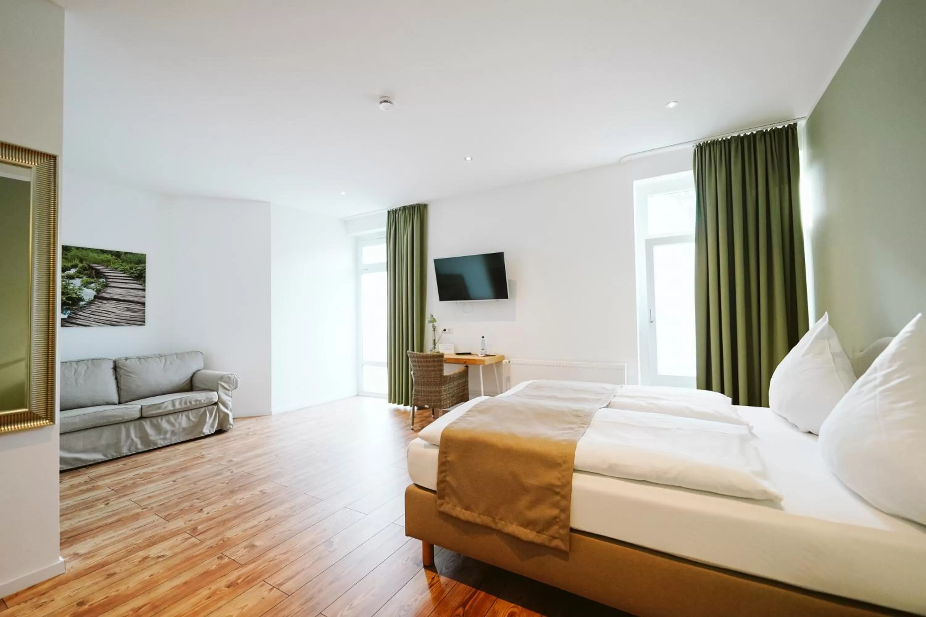 Bed in Hotel Grüner Baum