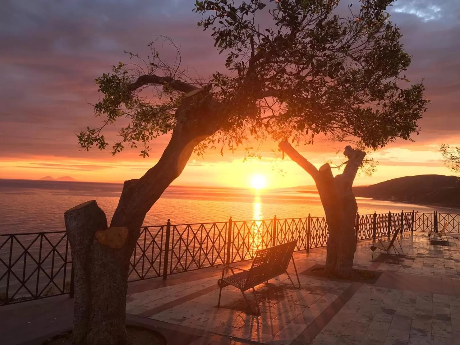 Sunset in THE PALACE B&B and Apartments