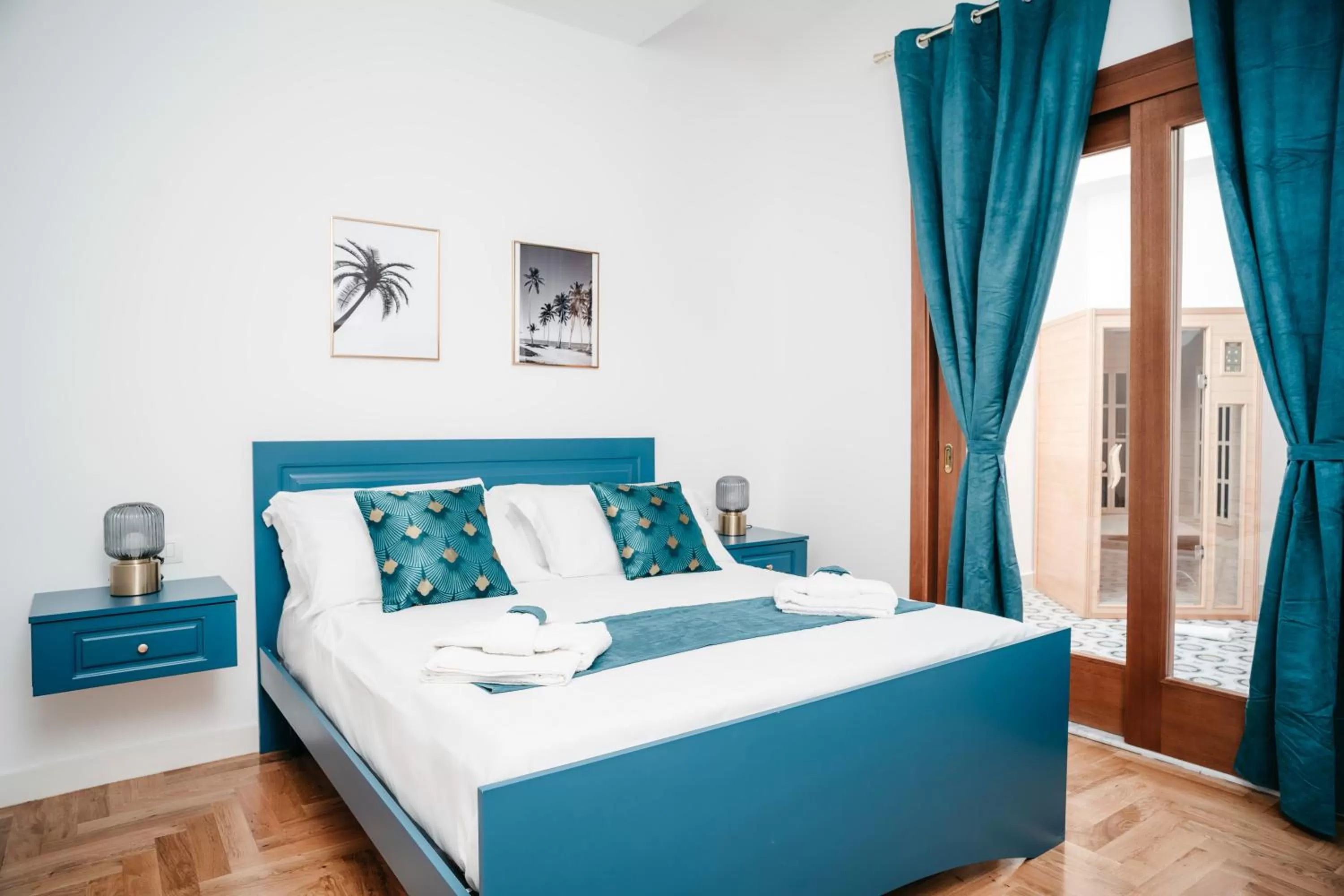 Sauna, Bed in Vista Napoli Residence by Casa Napoletana