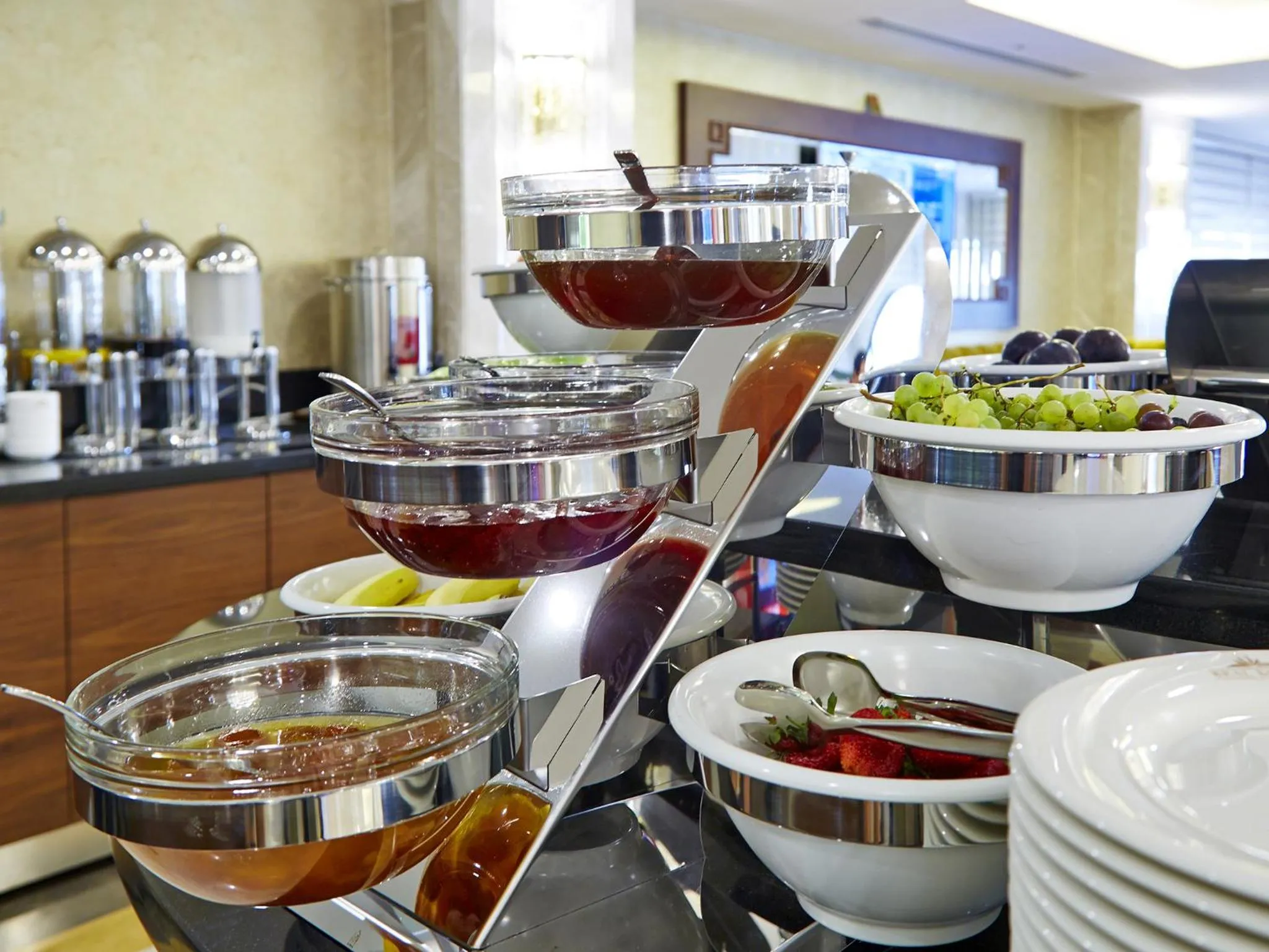 Buffet breakfast in Marmara Place Old City Hotel